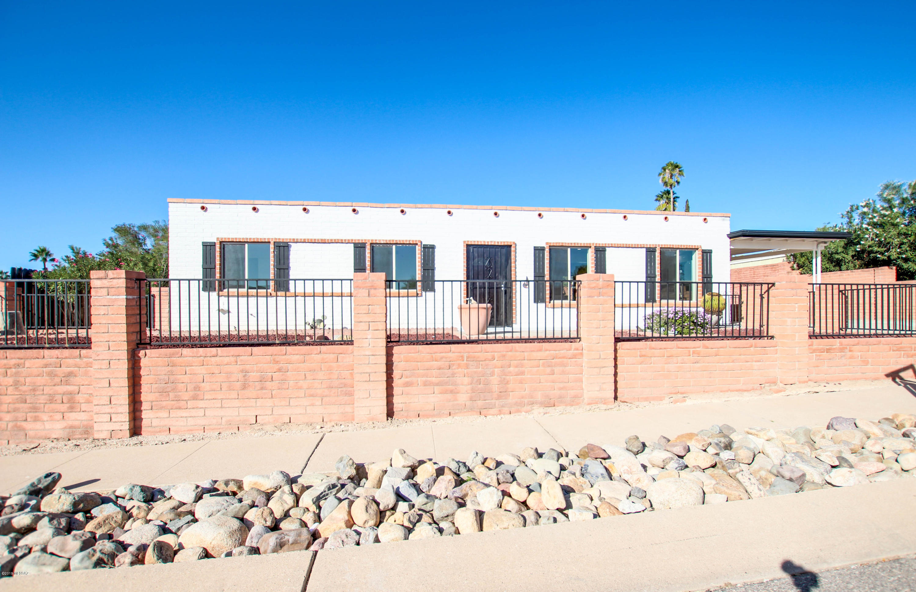 Braewood Terrace (1-107) - Residential