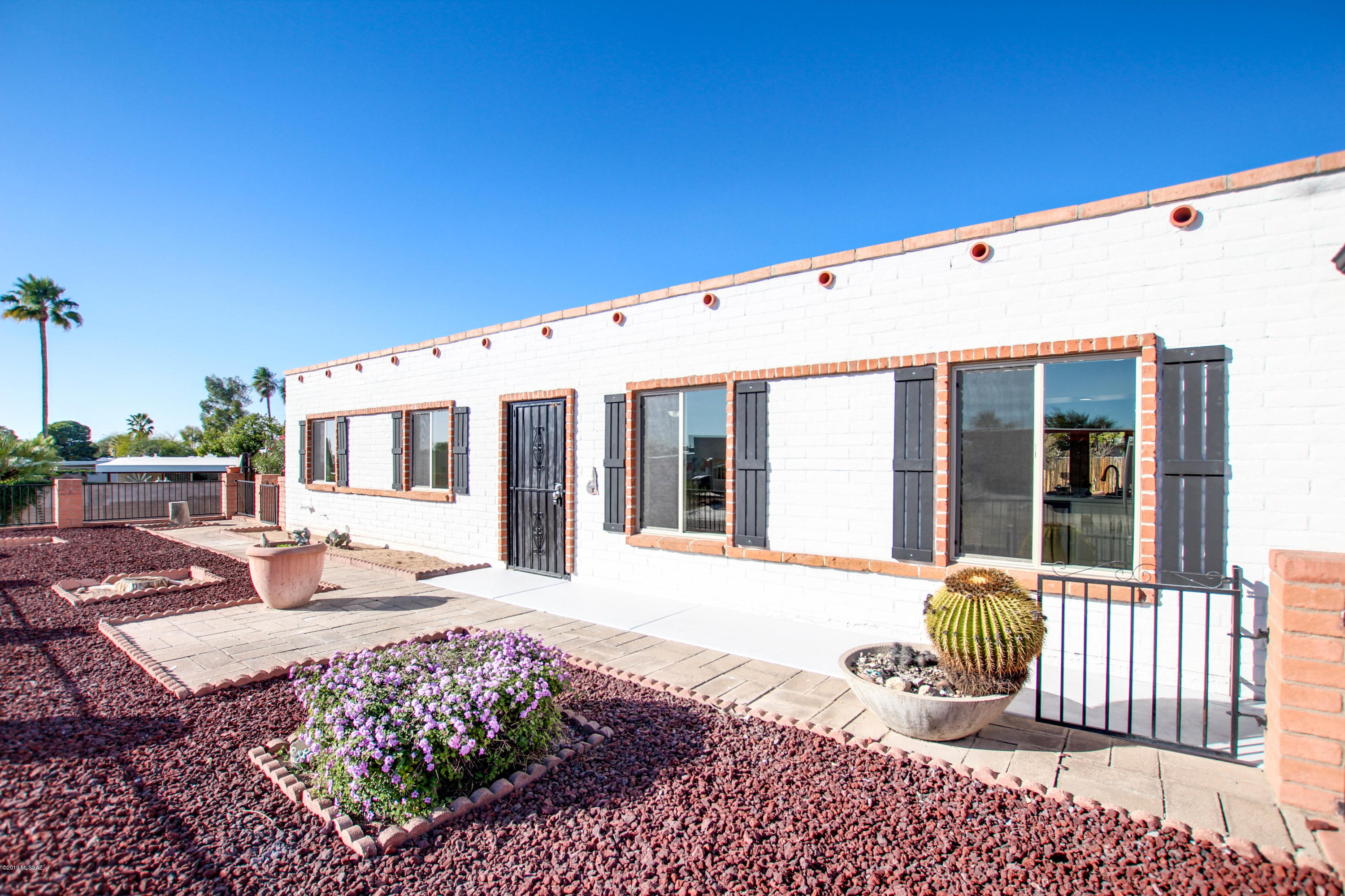 Braewood Terrace (1-107) - Residential