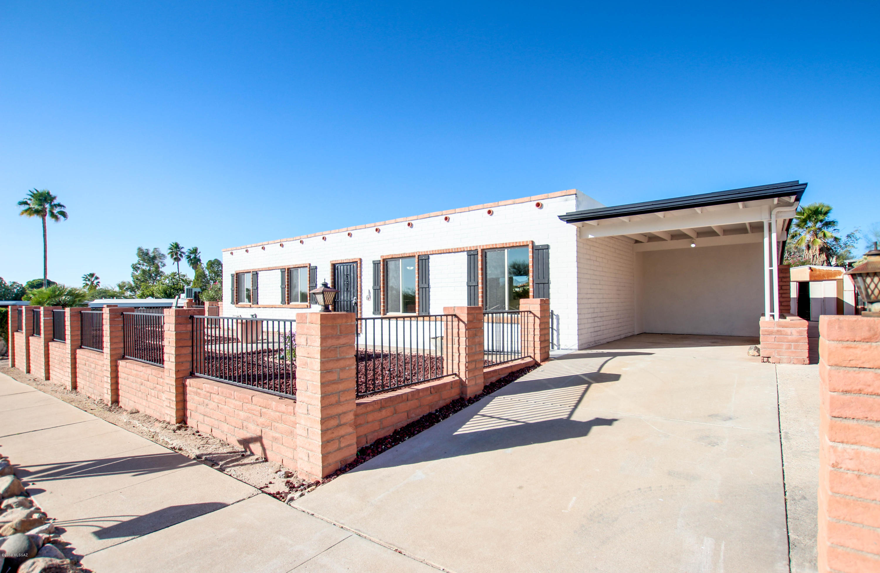 Braewood Terrace (1-107) - Residential