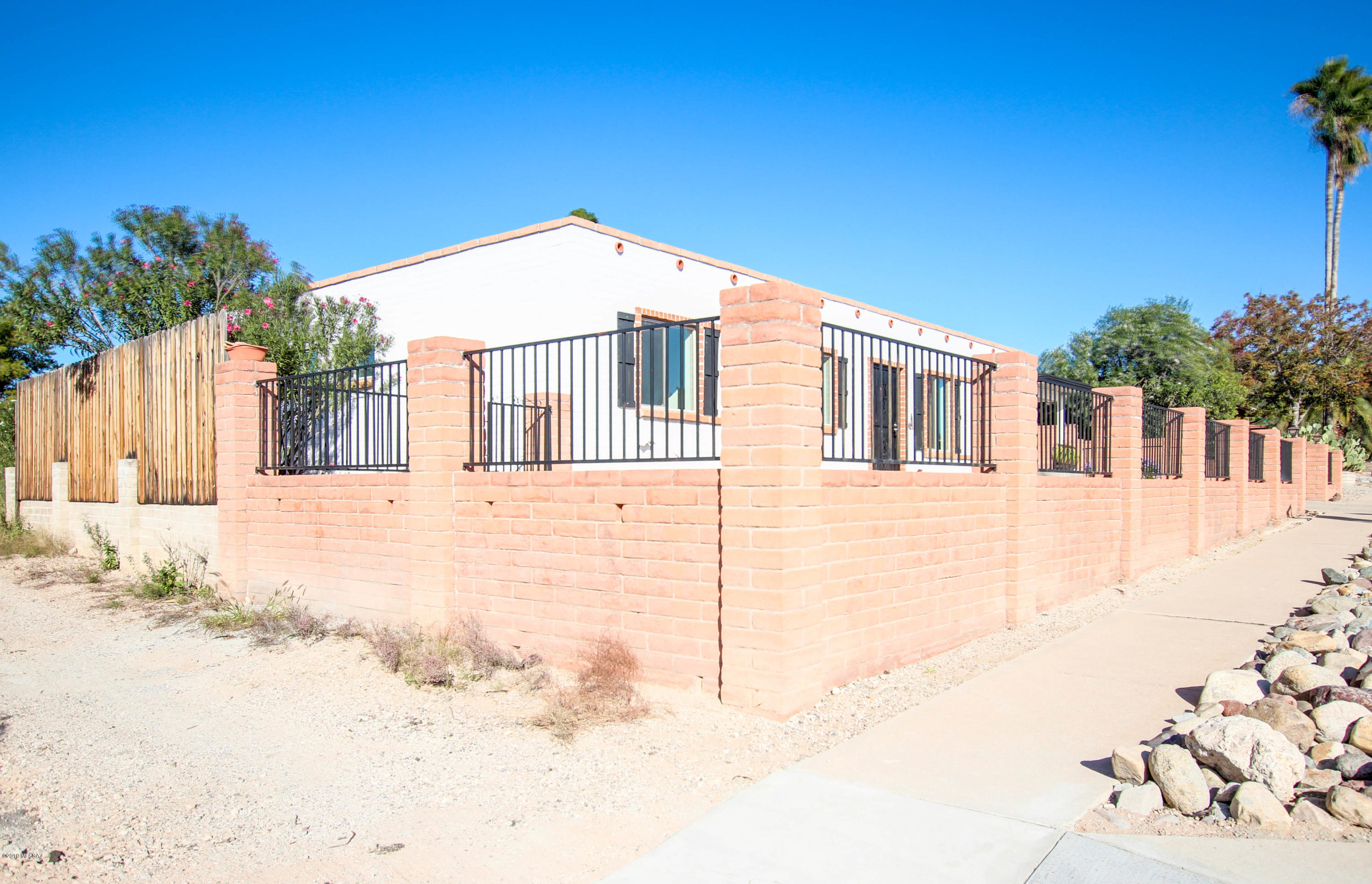 Braewood Terrace (1-107) - Residential