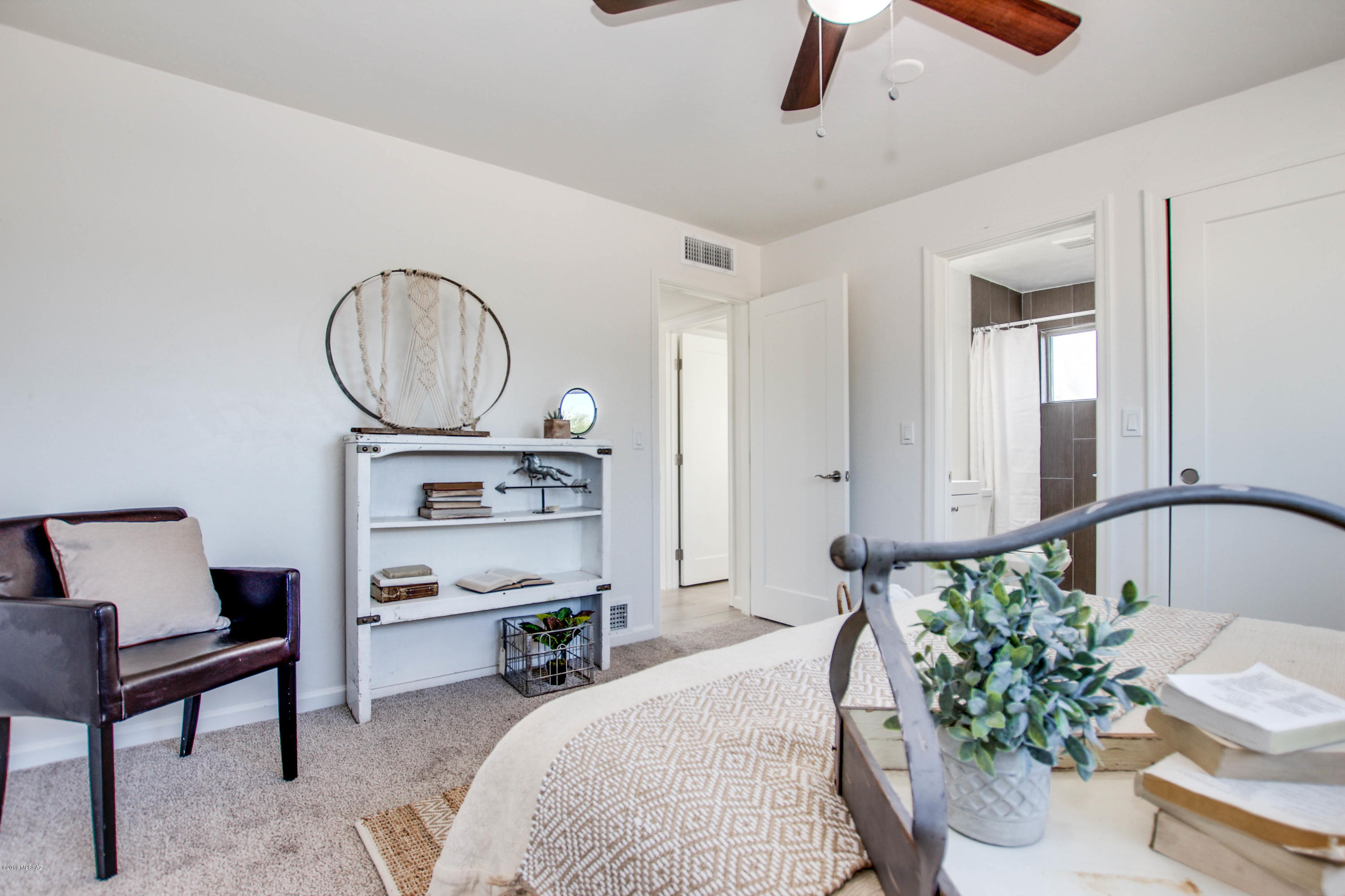 Braewood Terrace (1-107) - Residential