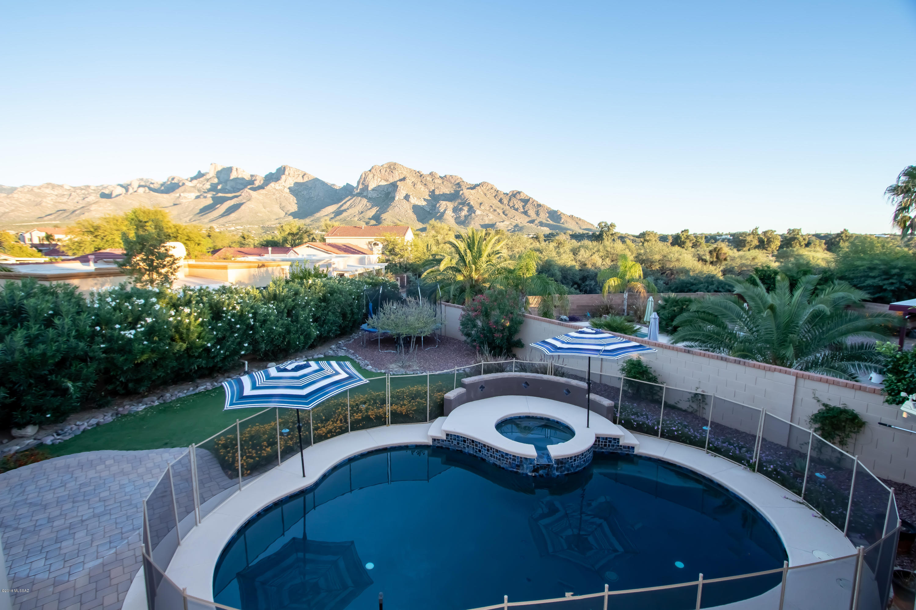 Villages Of La Canada (The) - Residential
