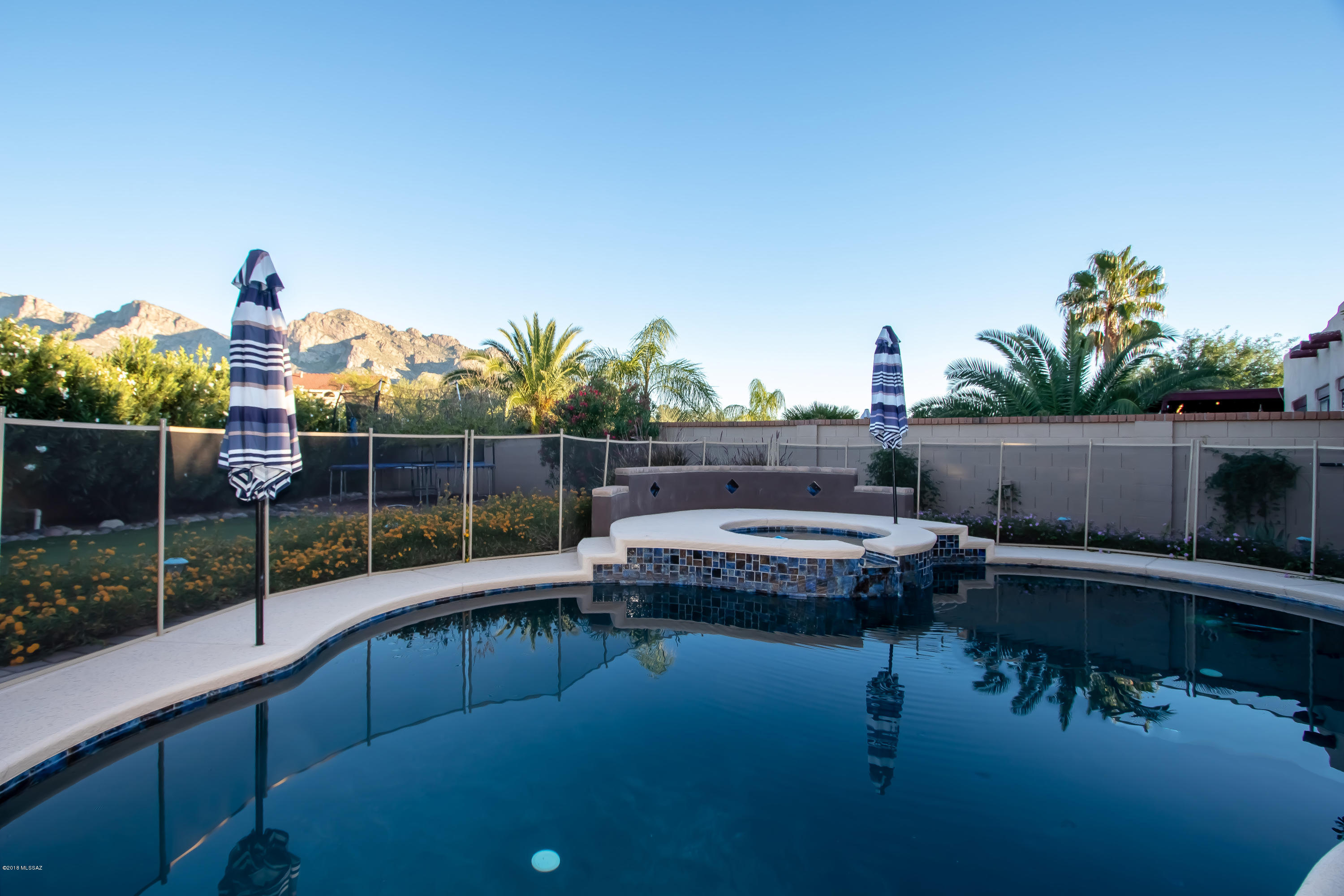 Villages Of La Canada (The) - Residential