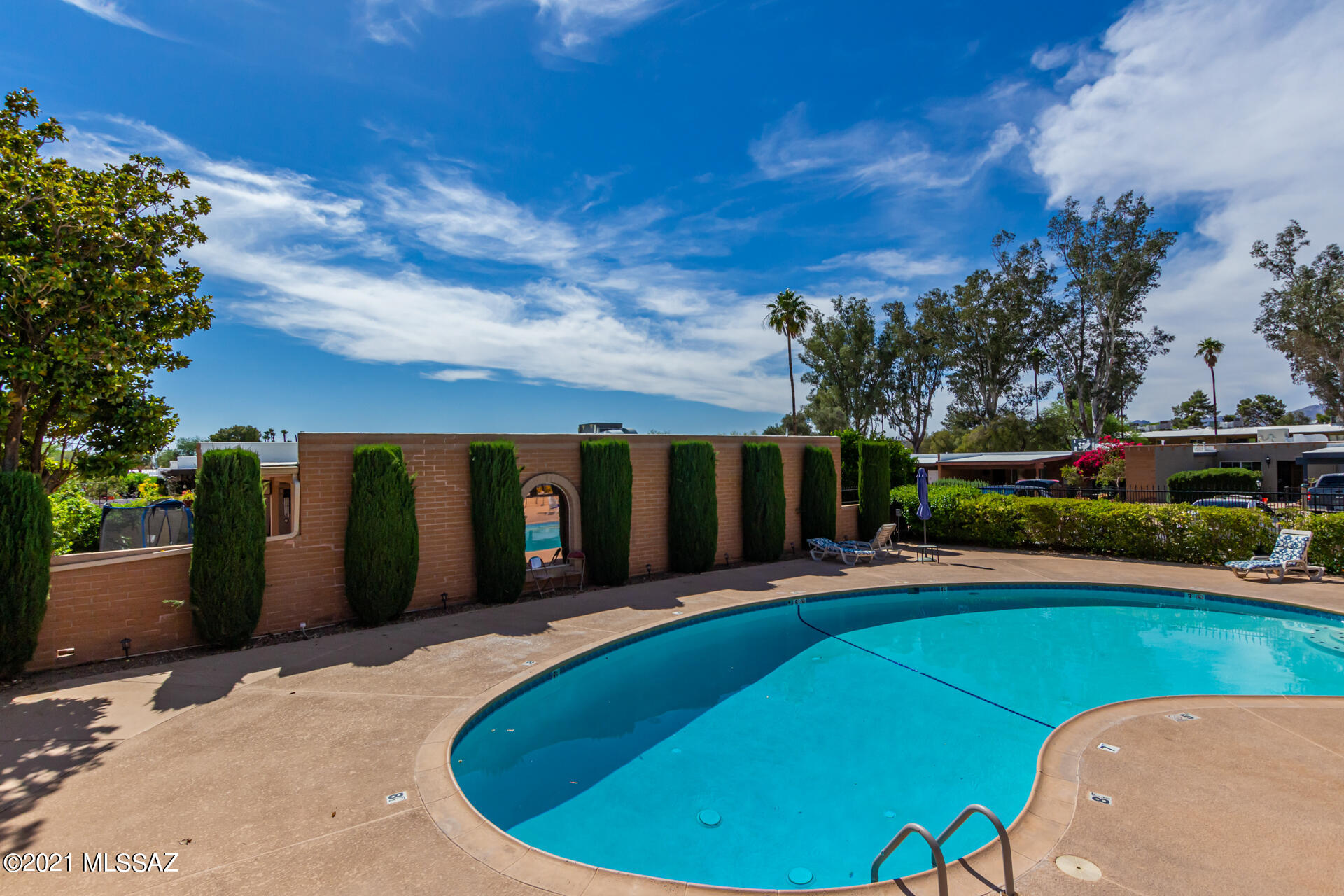 Oro Valley Townhouses (47-52, 58-91) - Residential