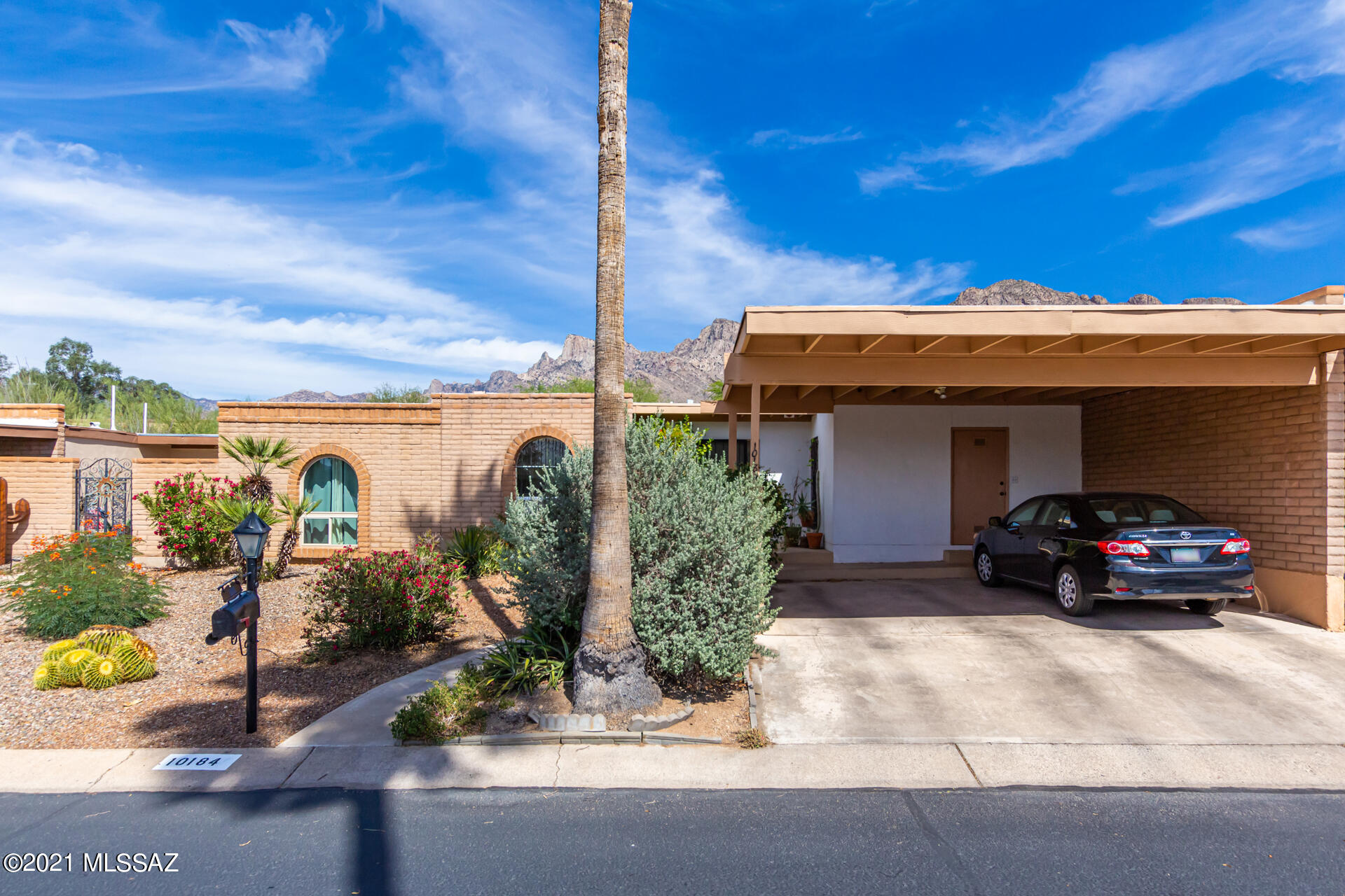 Oro Valley Townhouses (47-52, 58-91) - Residential