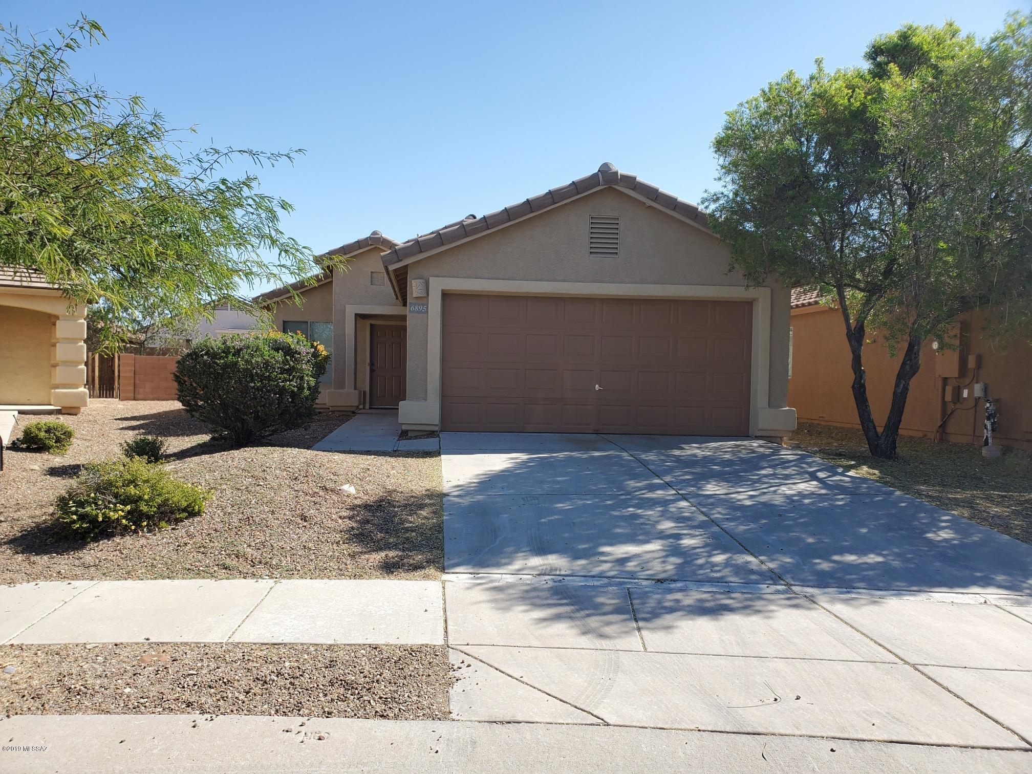 This California Contemporary is ready for a new buyer. Perfect floor plan with formal living area and a large eat in kitchen with new cabinetry and counter tops and sink and tile flooring that opens onto a family room with sliding glass doors to the back yard. 3 nice sized bedrooms plus 2 baths. Nice sized Master retreat with full bath with 2 separate closets. 2 car garage with opener. Gas forced air heat and central air. Laundry room. Nice sized East facing fenced back yard perfect for kids or pets.