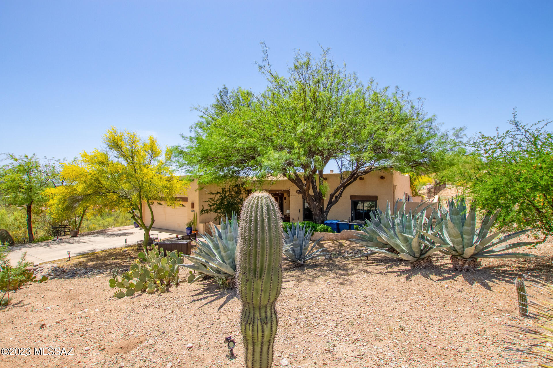 Catalina Del Sol Running Ridge Estates (1-24) - Residential Lease