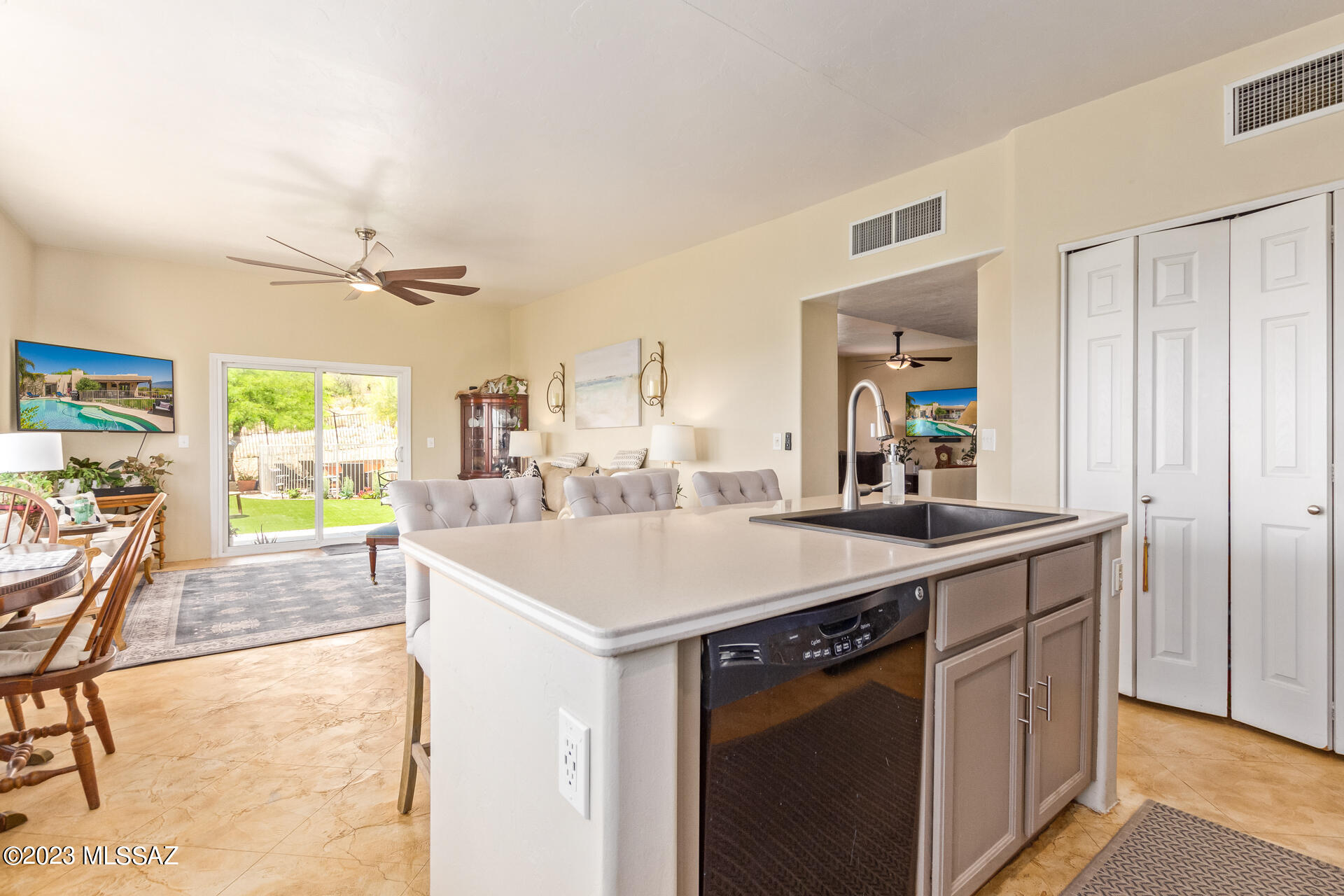 Catalina Del Sol Running Ridge Estates (1-24) - Residential Lease