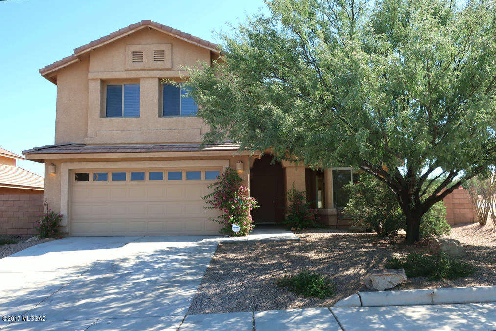 Beautiful large 4 Bedroom 2 1/2 Bath Home with over 2700 SF Located in the A+ Award Winning Vail School Ditrict. Formal Living Dining Room, Huge Family Room with Gas Fireplace off Kitchen. Breakfast Bar and Nook in Kitchen. Lots of Cabinets and Granite Counter Tops. One Bedroom/Den Downstairs. Upstairs is the Master Suite with Private Terrace, Master Bath with Separate Shower and Soaking Tub, 2 Guest Bedrooms and Bath. Huge Yard. Lot is .26 Acre. Tenant must have good credit, background and income to qualify.