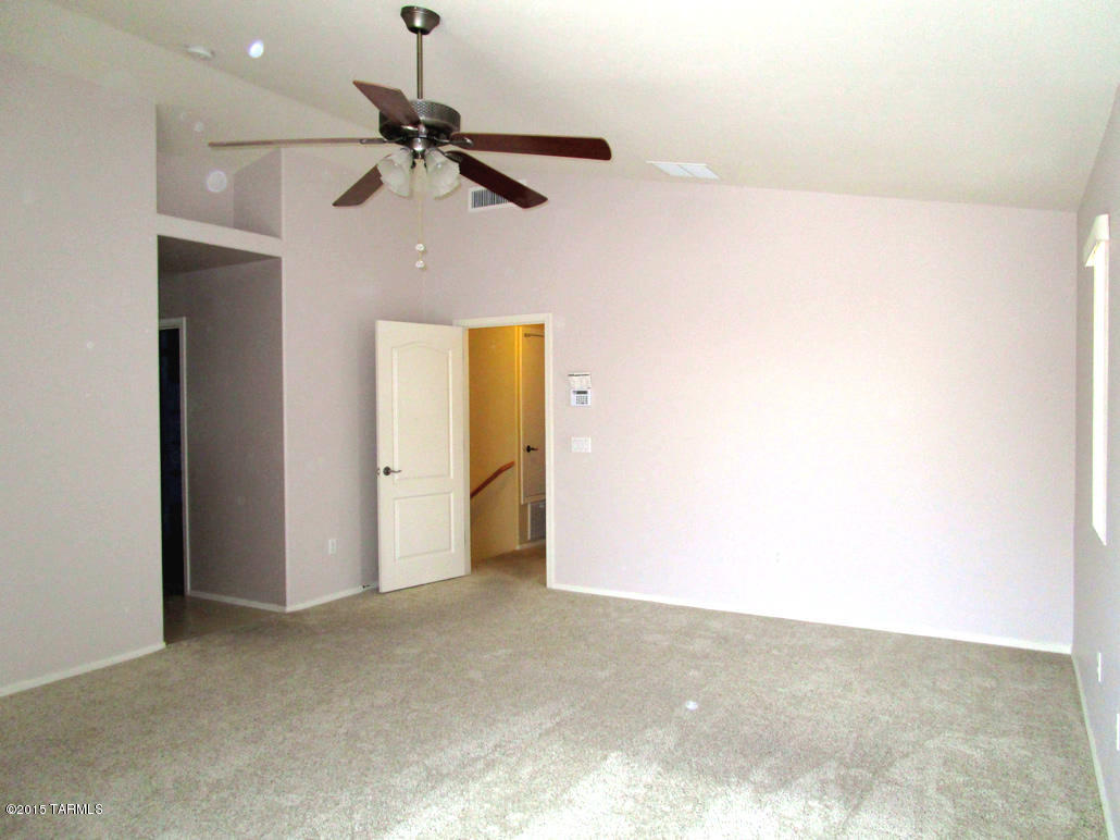 New Tucson Unit NO. 8 (1-455) - Residential Lease