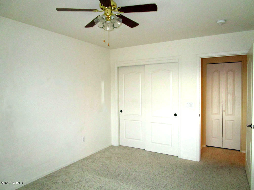 New Tucson Unit NO. 8 (1-455) - Residential Lease