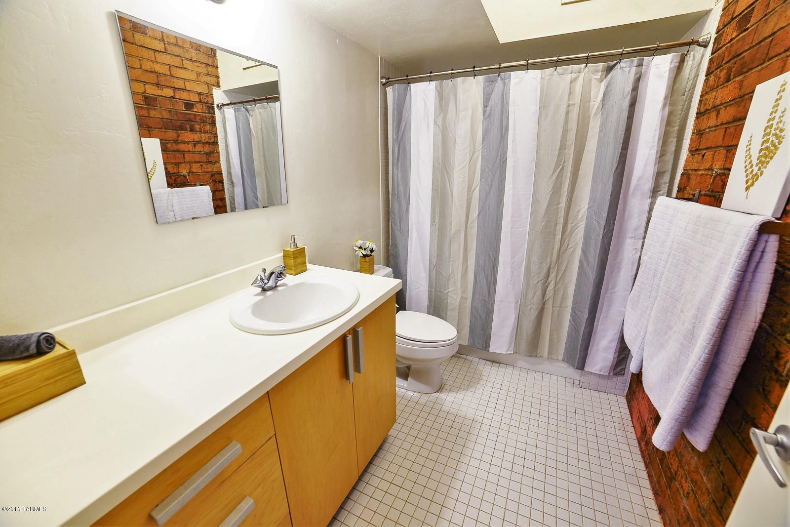 Ice House Lofts Units 1-51 - Residential