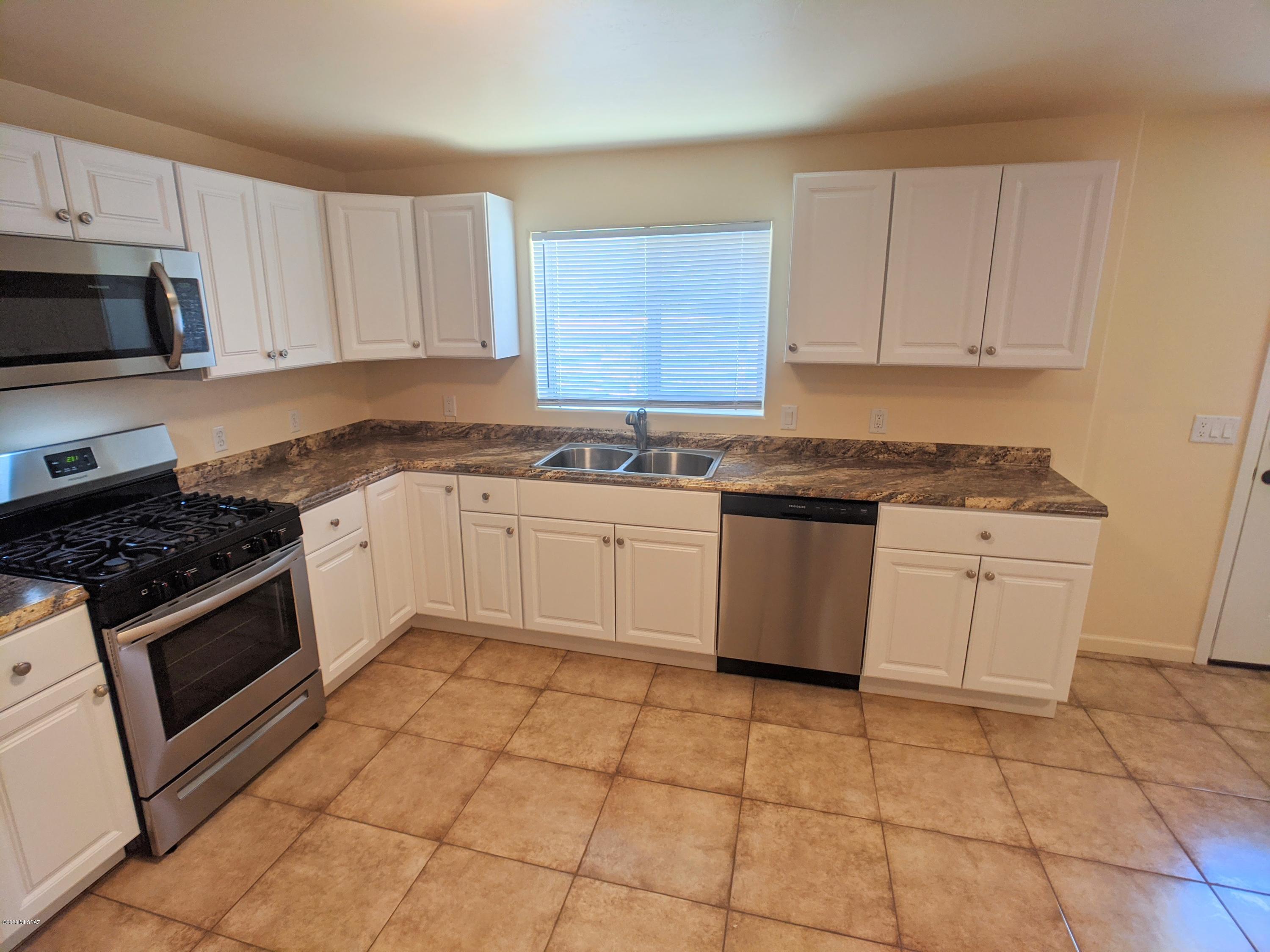 McKee Add Aka Congress Terr - Residential Lease