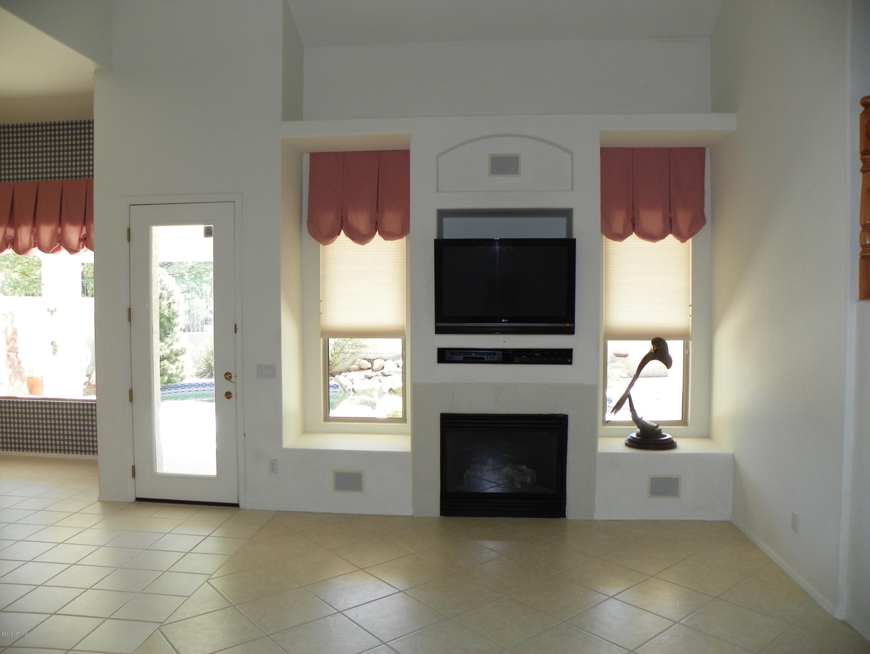 Catalina at Canada Hills (1-61) - Residential
