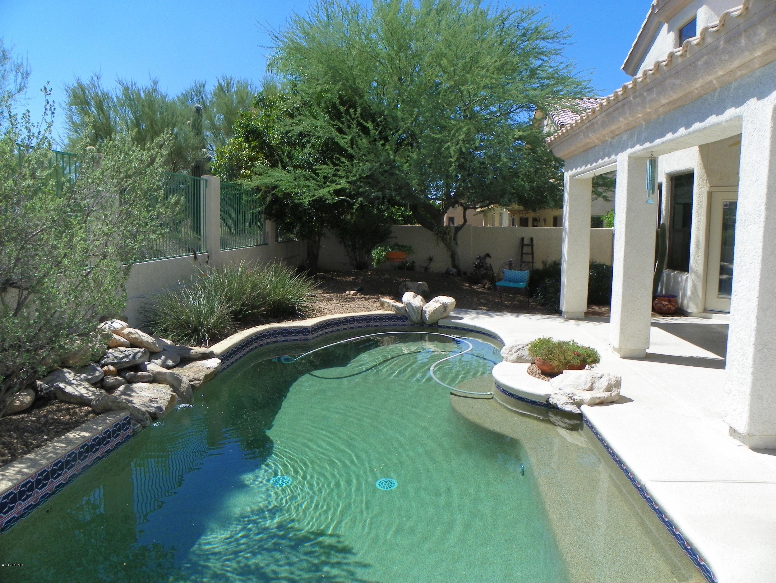 Catalina at Canada Hills (1-61) - Residential