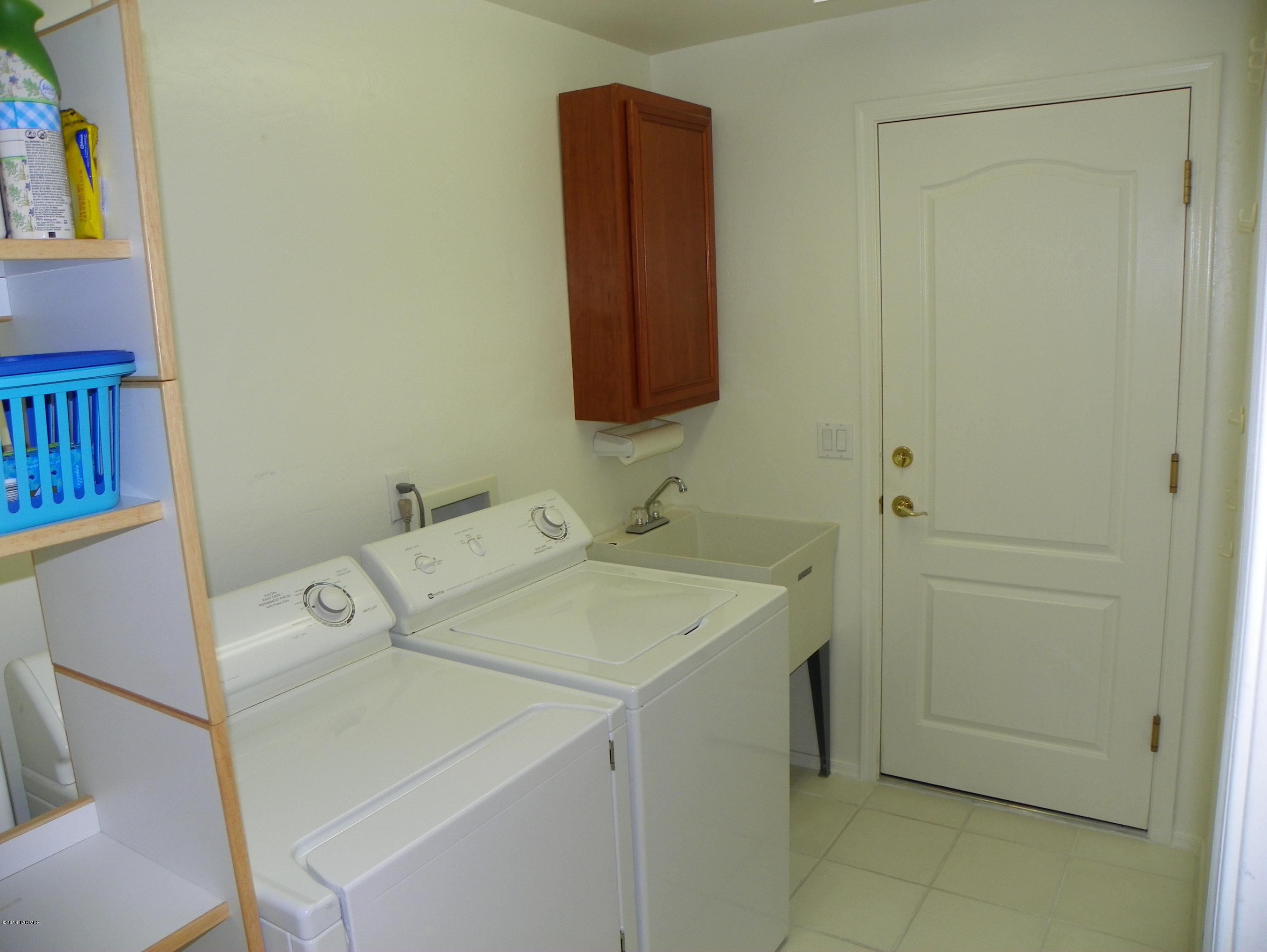 Catalina at Canada Hills (1-61) - Residential