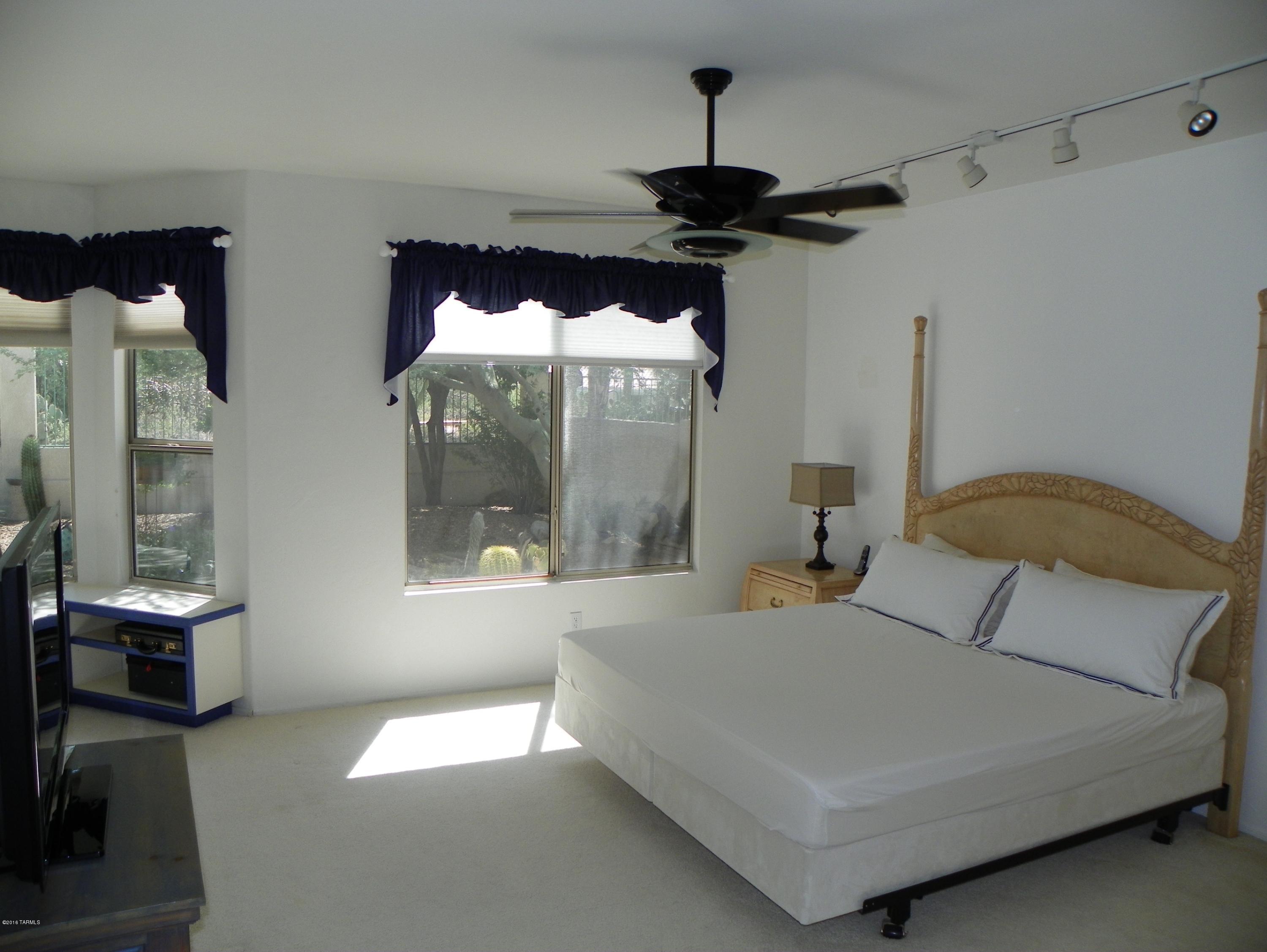 Catalina at Canada Hills (1-61) - Residential
