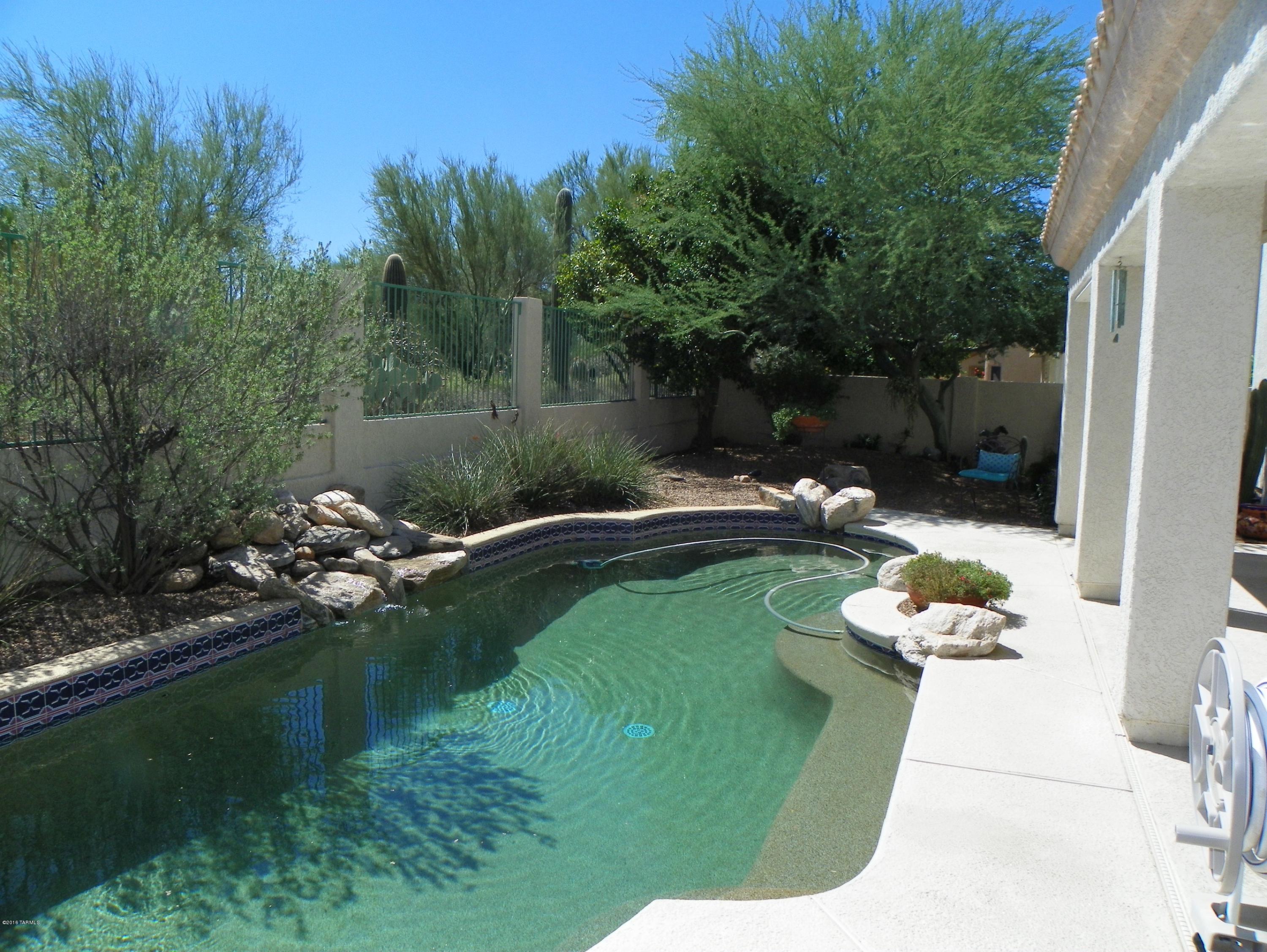 Catalina at Canada Hills (1-61) - Residential