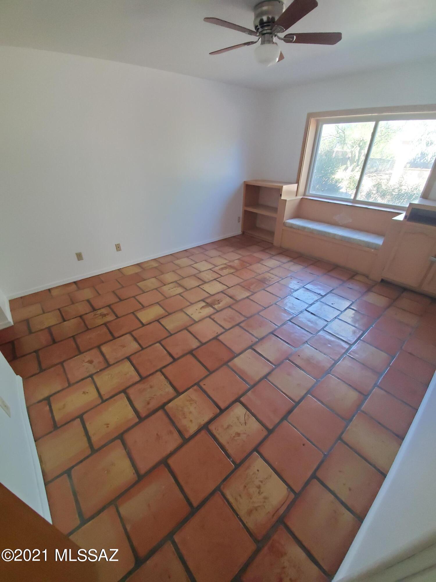 Unsubdivided - Residential