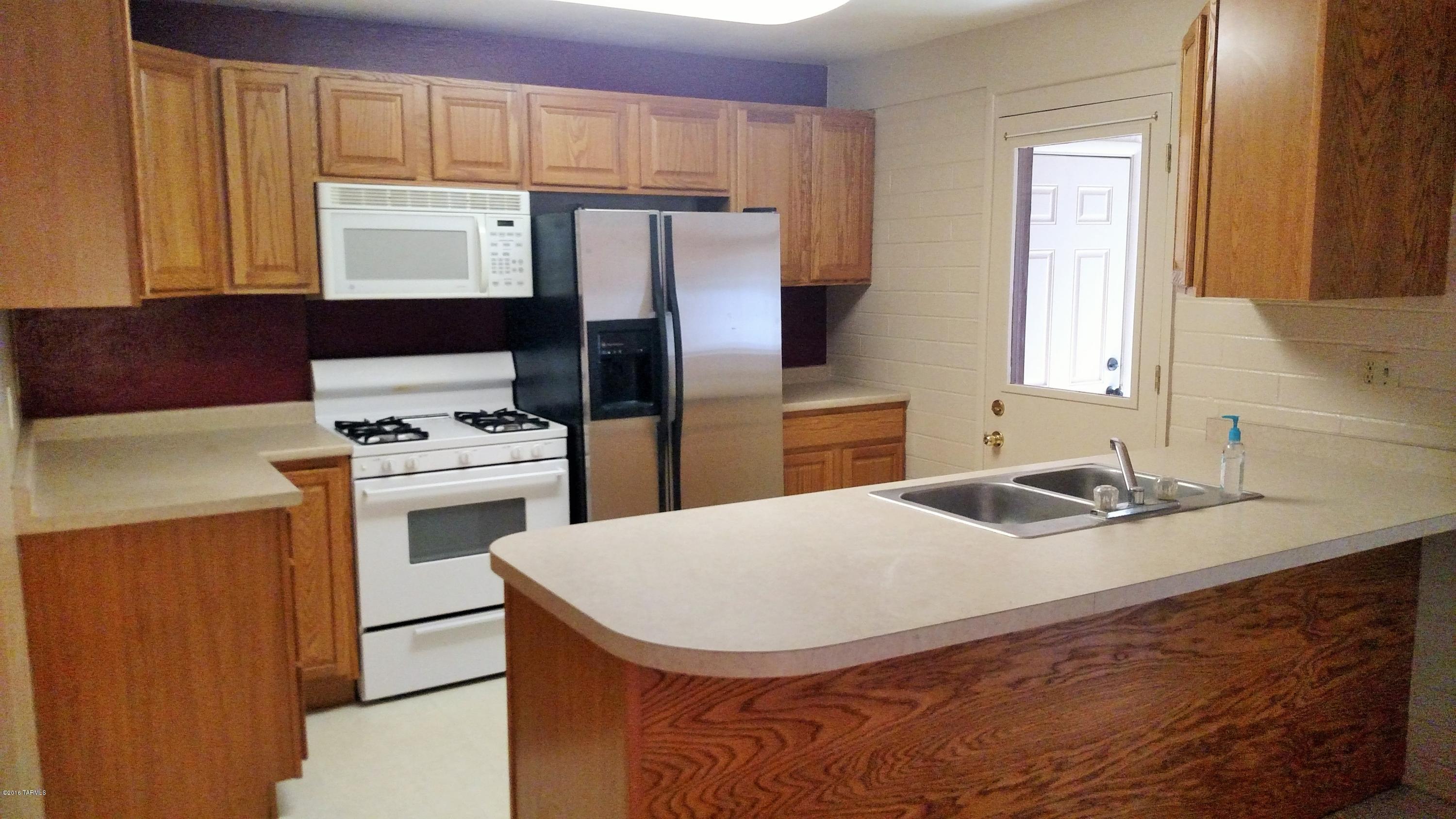Out Of Pima County - Residential Lease
