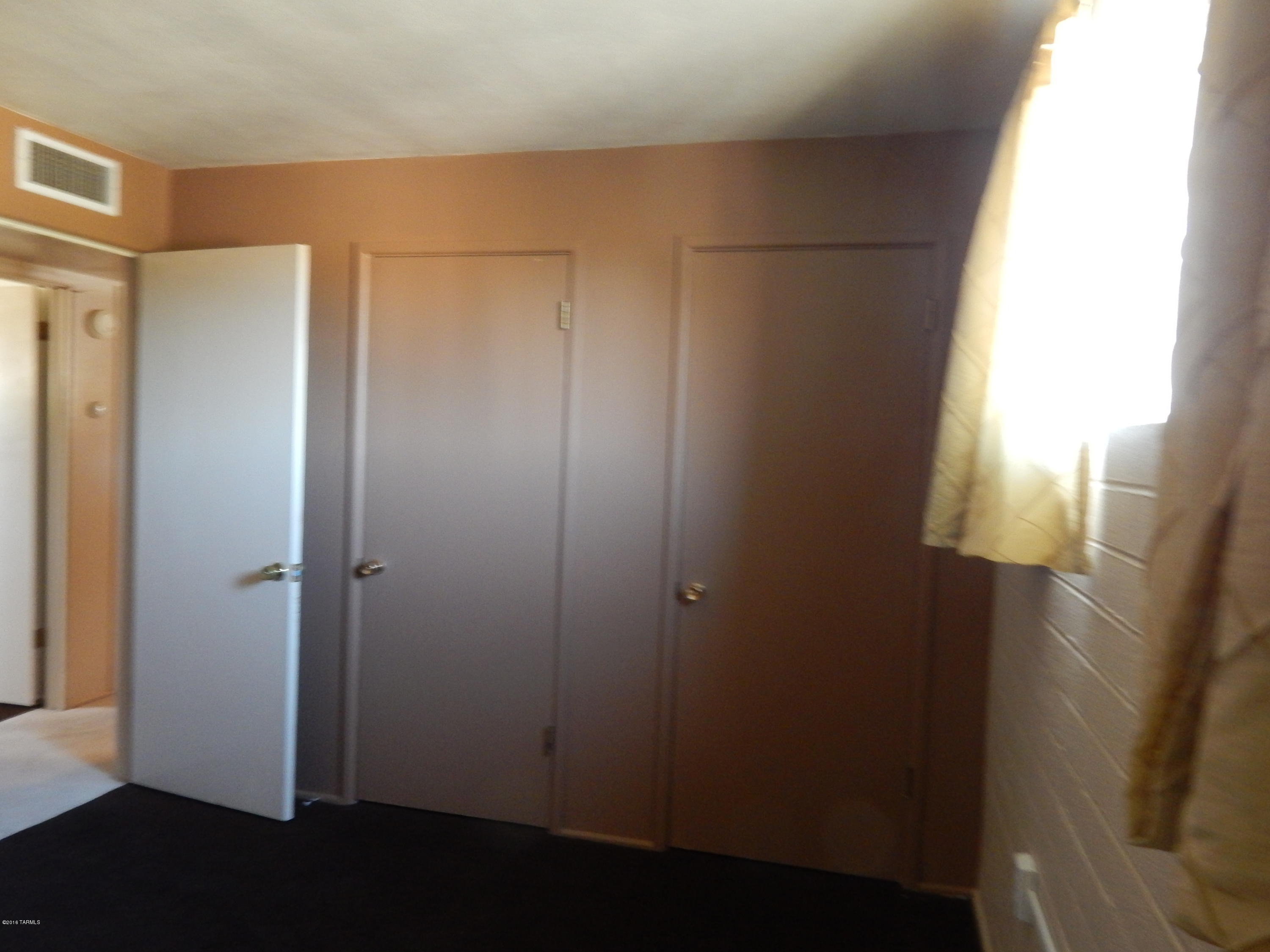 Out Of Pima County - Residential Lease