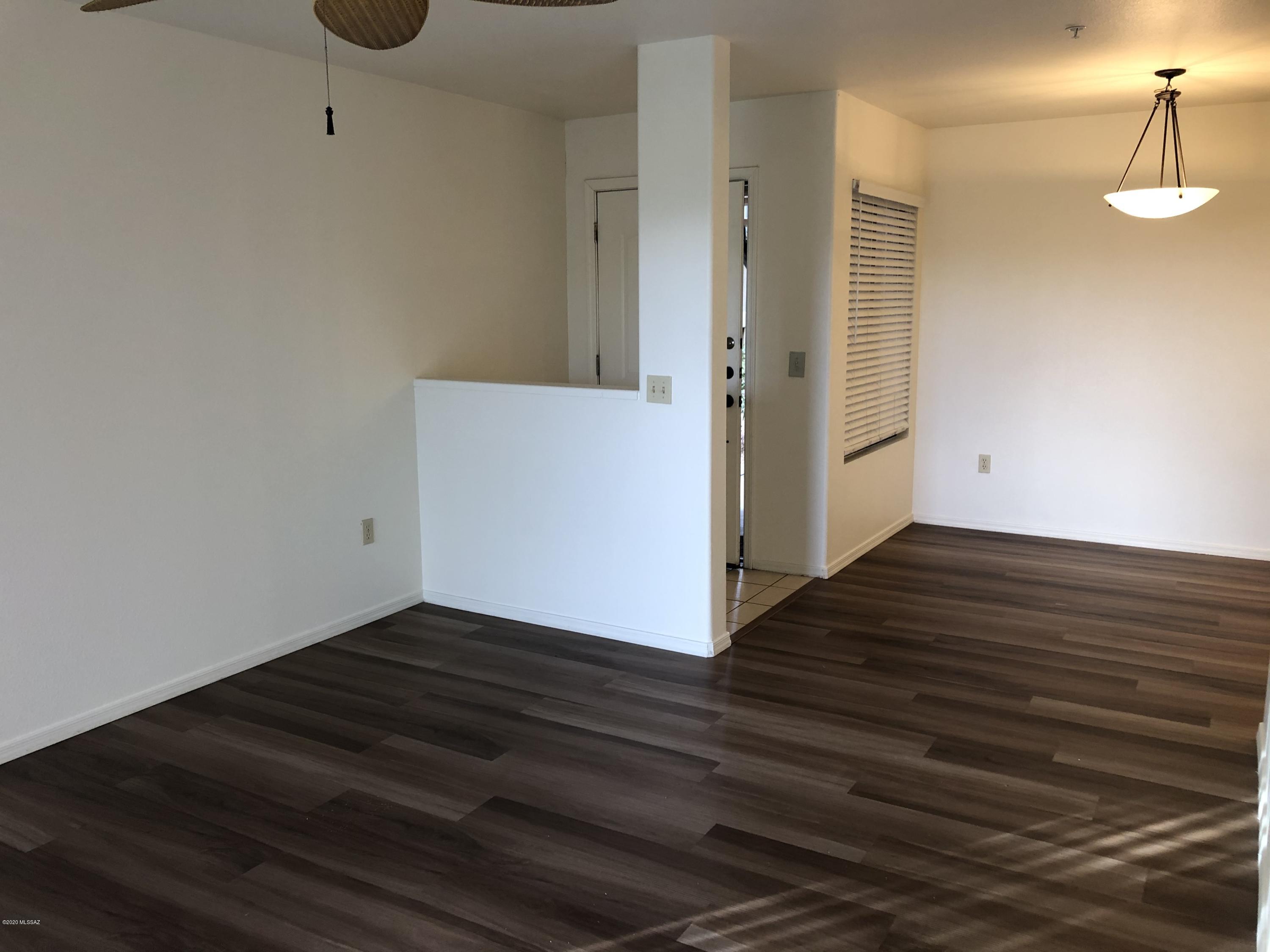Veranda at Ventana Condominiums - Residential