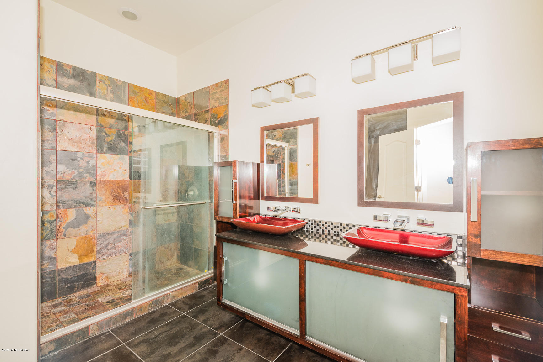 Star Valley Blk. 2 (212) - Residential