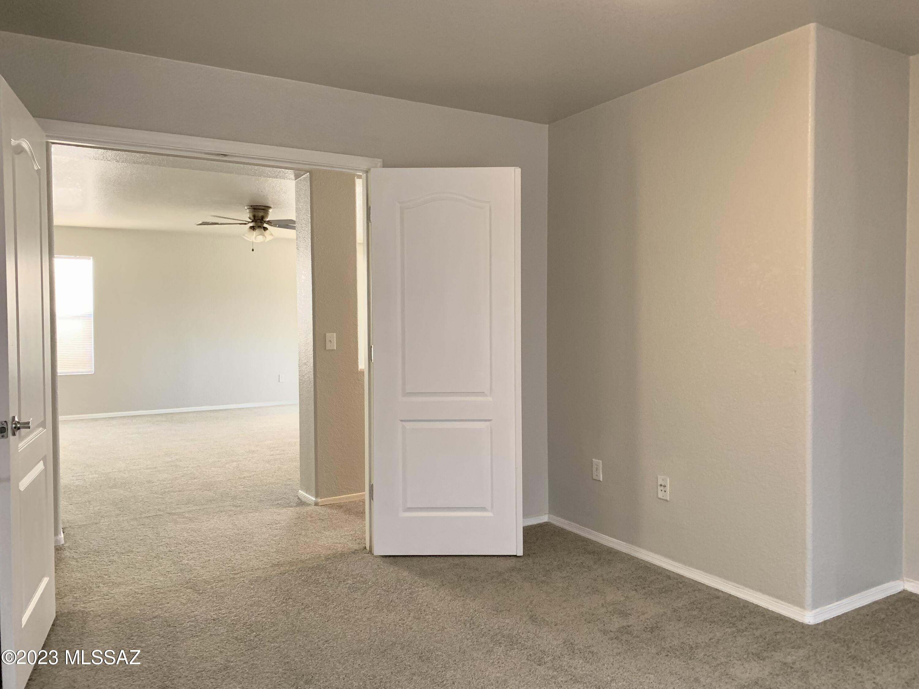 Presidio Del Cielo (1-425) - Residential Lease