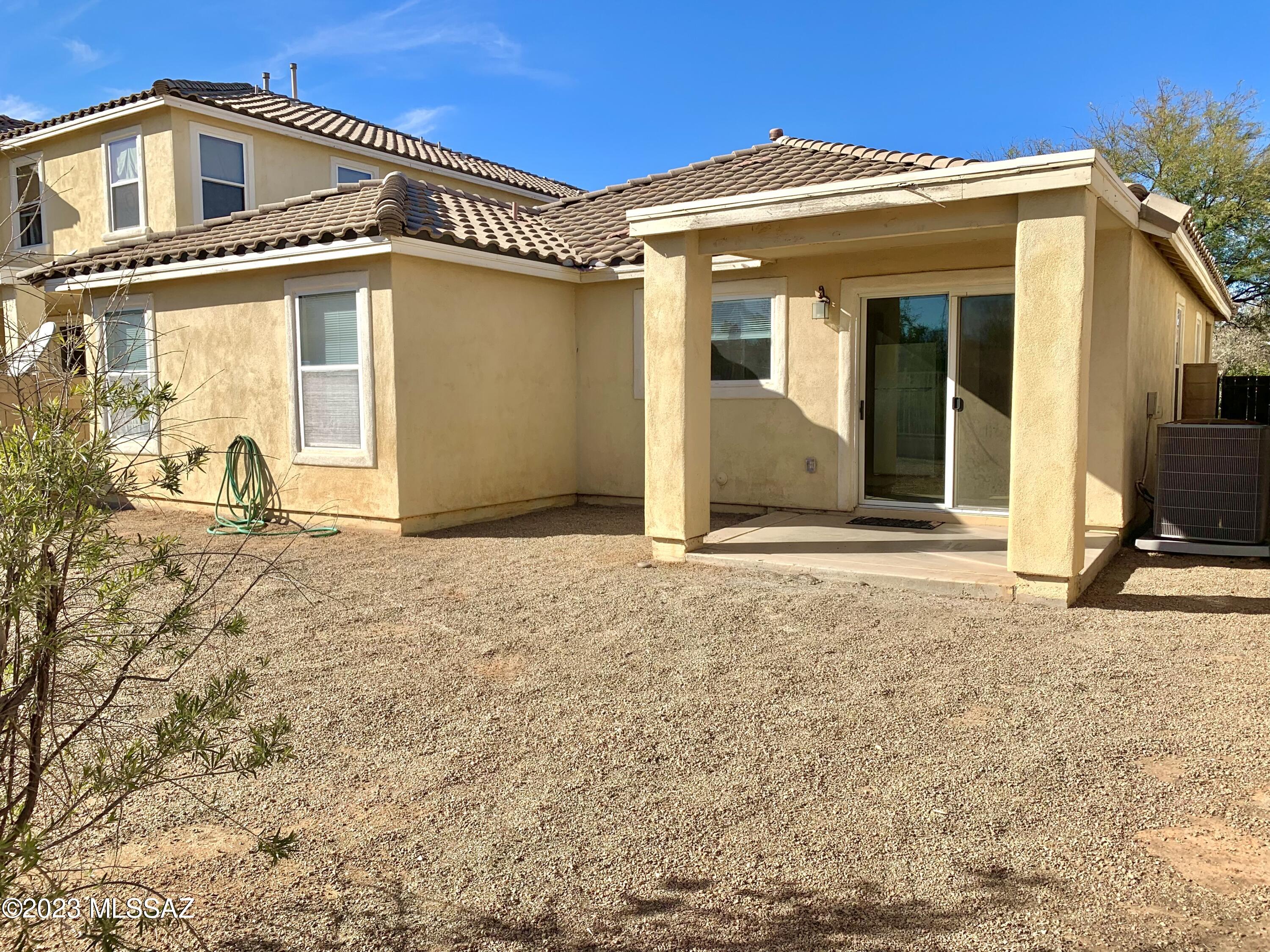 Presidio Del Cielo (1-425) - Residential Lease