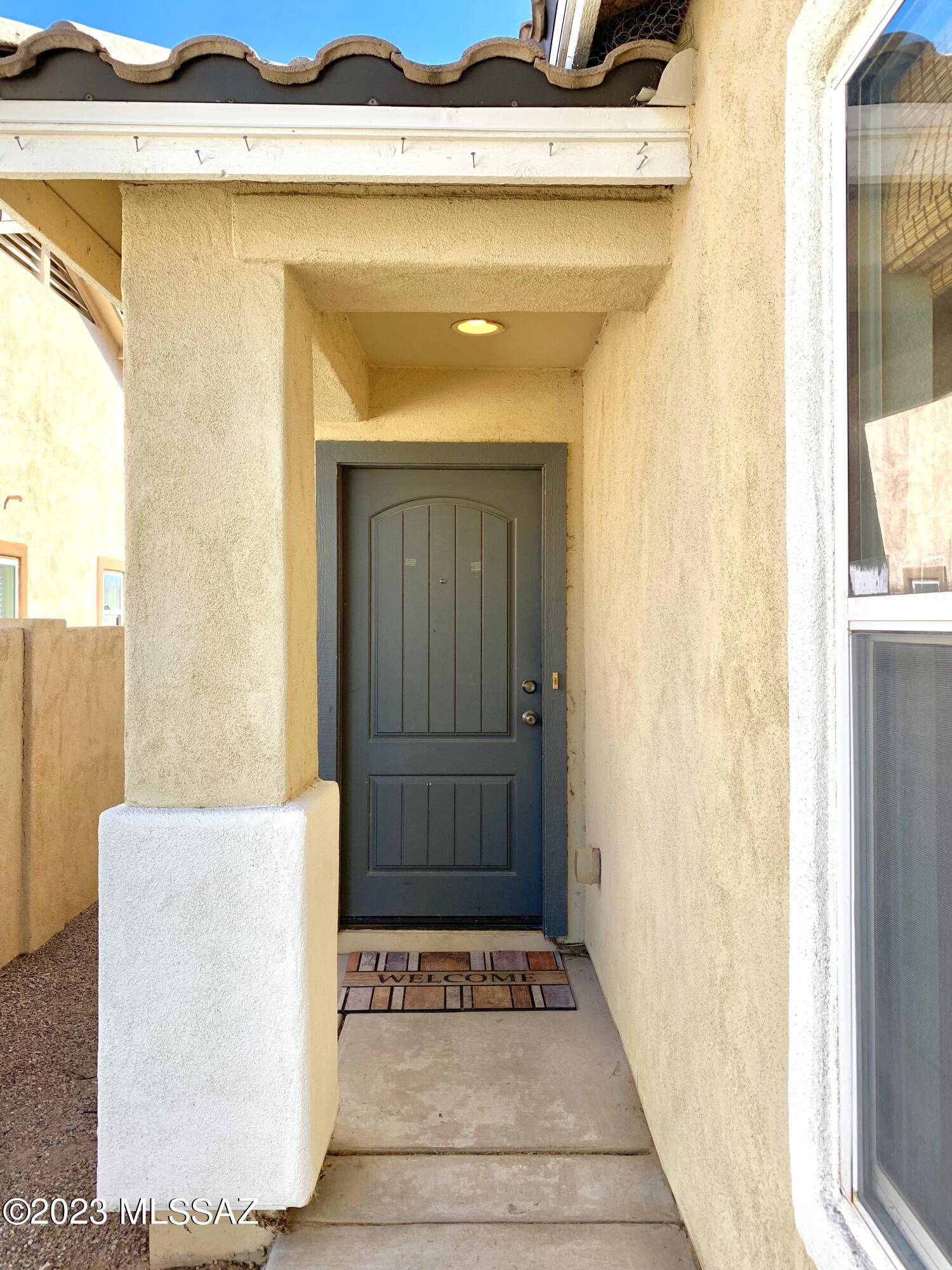 Presidio Del Cielo (1-425) - Residential Lease