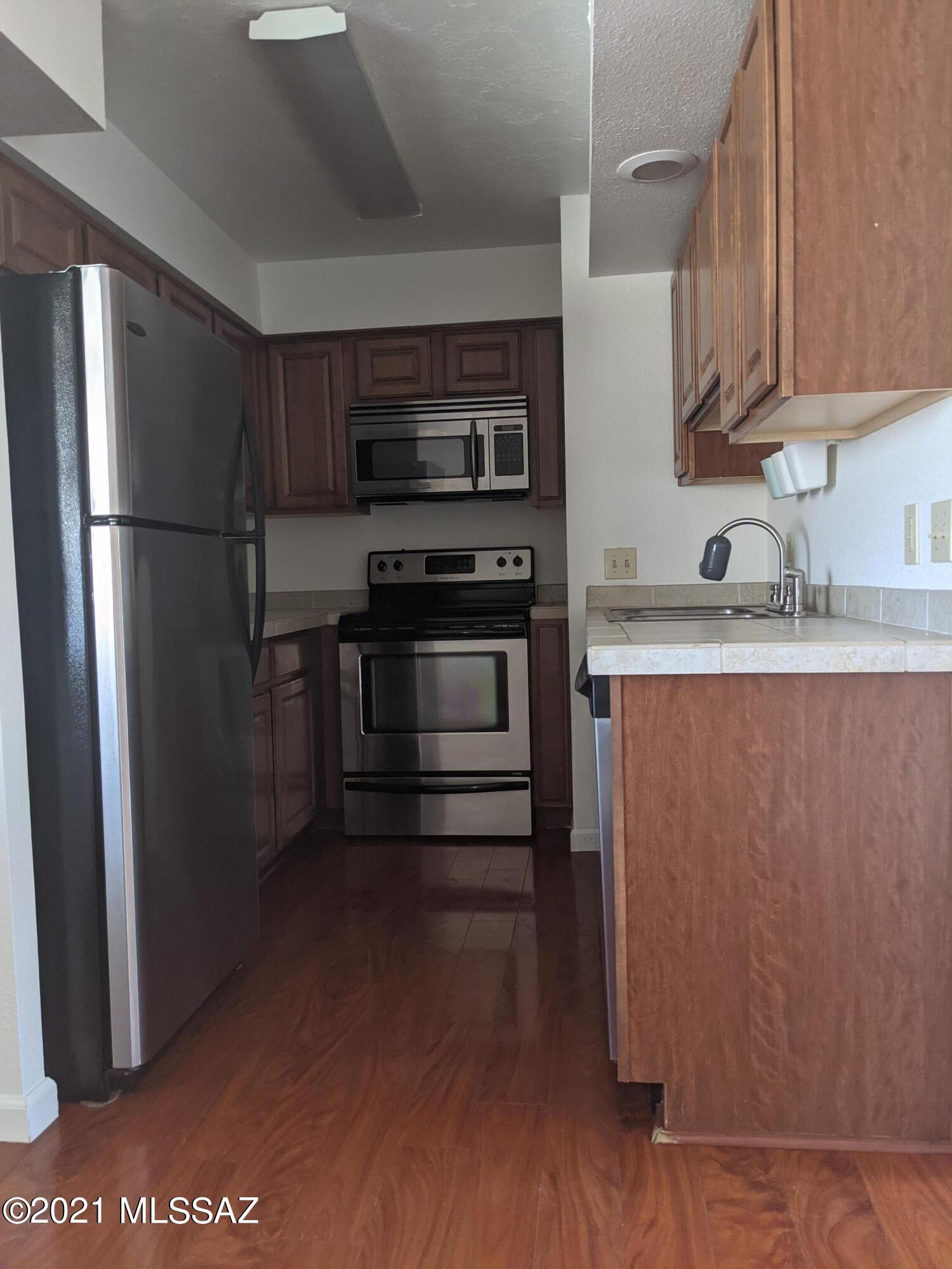 Casa Club Condominium - Residential Lease