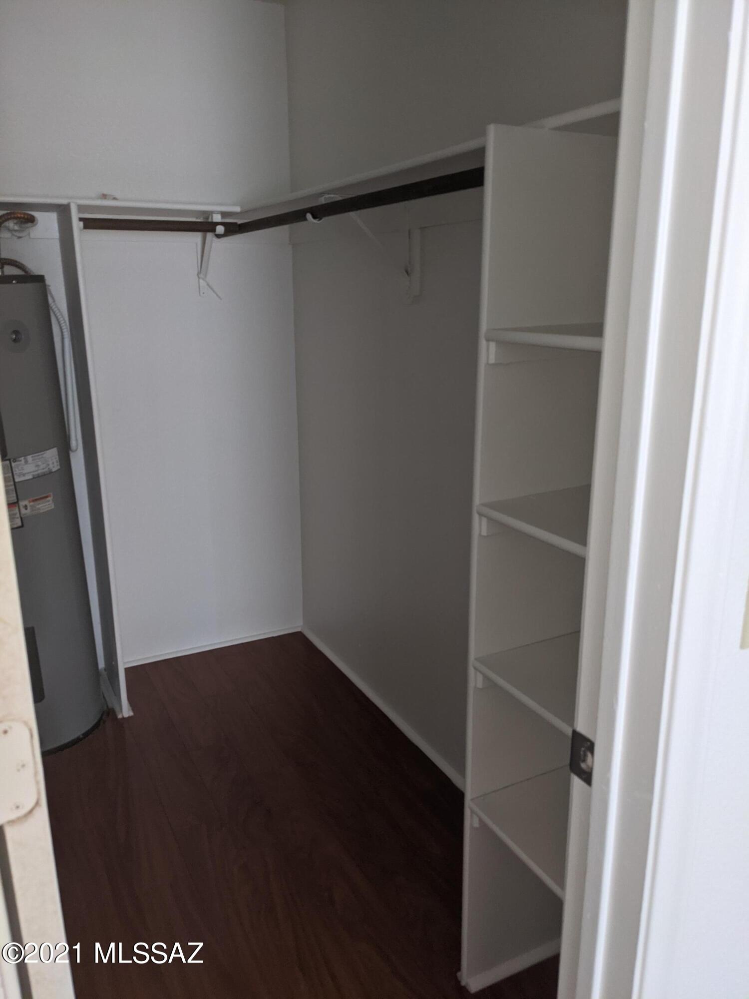 Casa Club Condominium - Residential Lease
