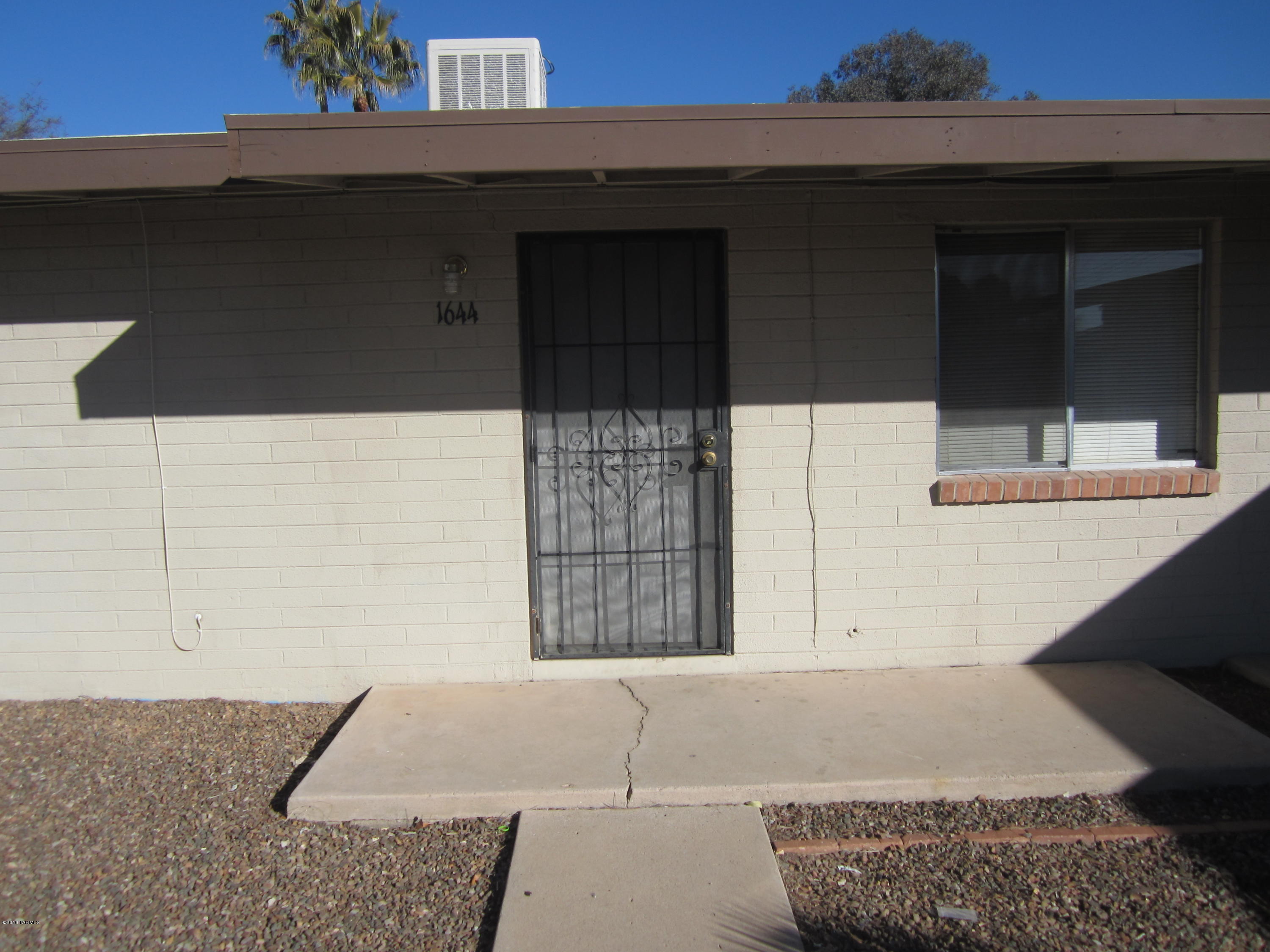 Mountain View Acre Farms - Residential Income