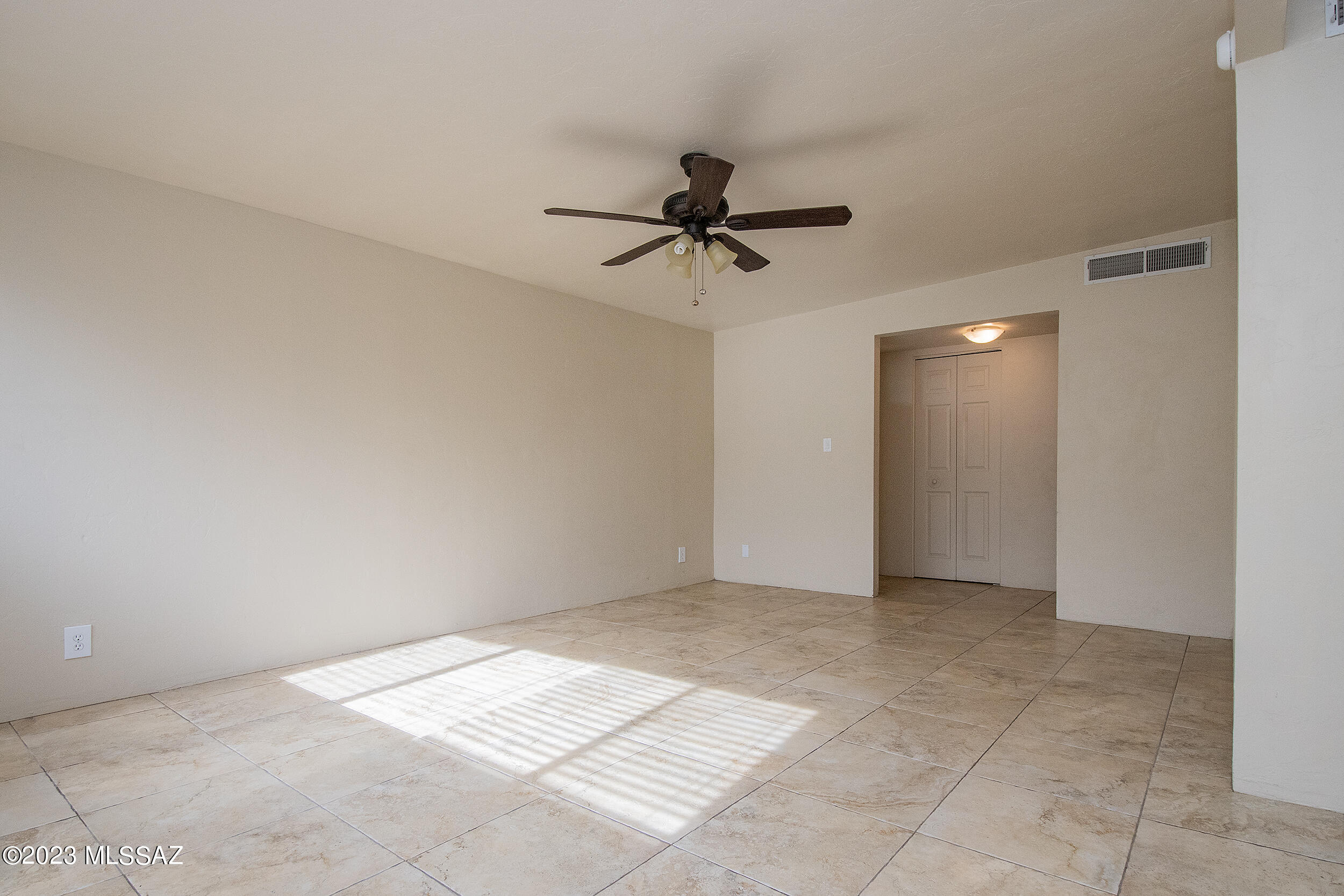 Sherwood Village Terrace (231-546) - Residential