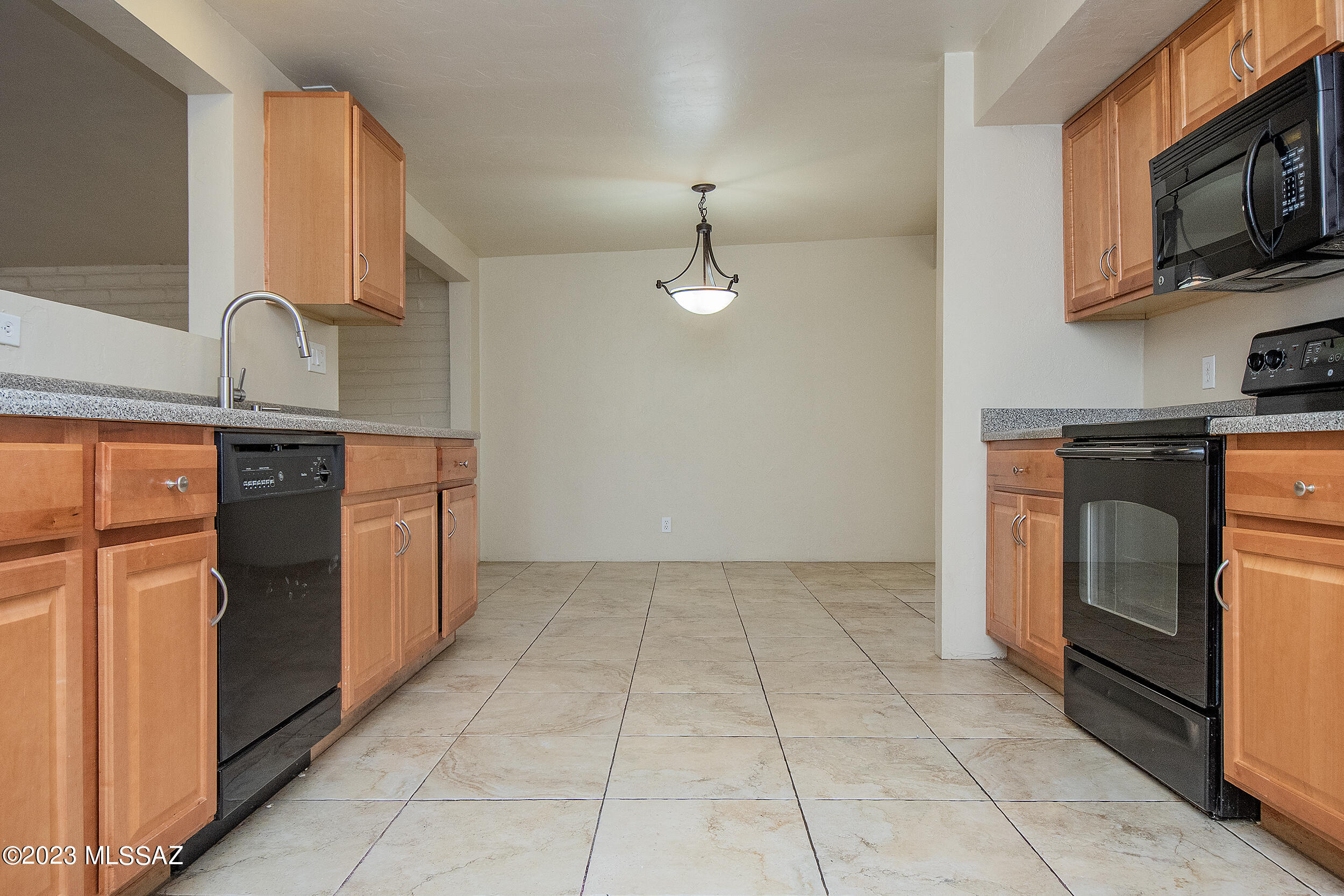 Sherwood Village Terrace (231-546) - Residential