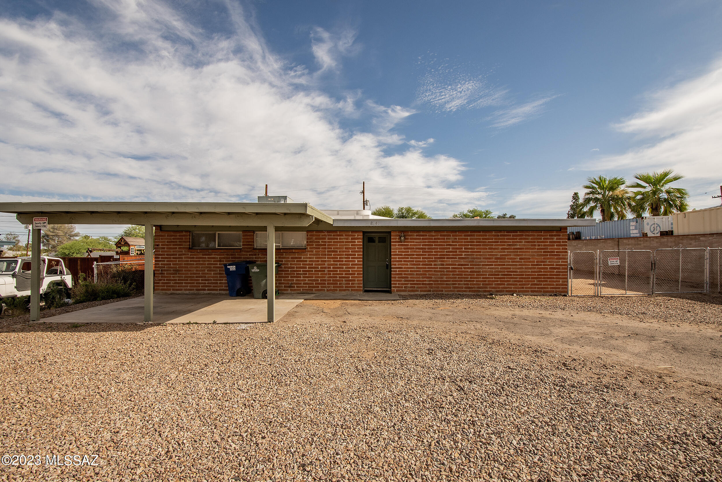 Just move in and unpack. Spacious 4 bedroom 2 bath home with a family room and living room. Big fenced back yard. Tile through out except nice carpet in the bedrooms. Schools and shopping close by.
No HOA and plenty of parking for your RV or additional cars.