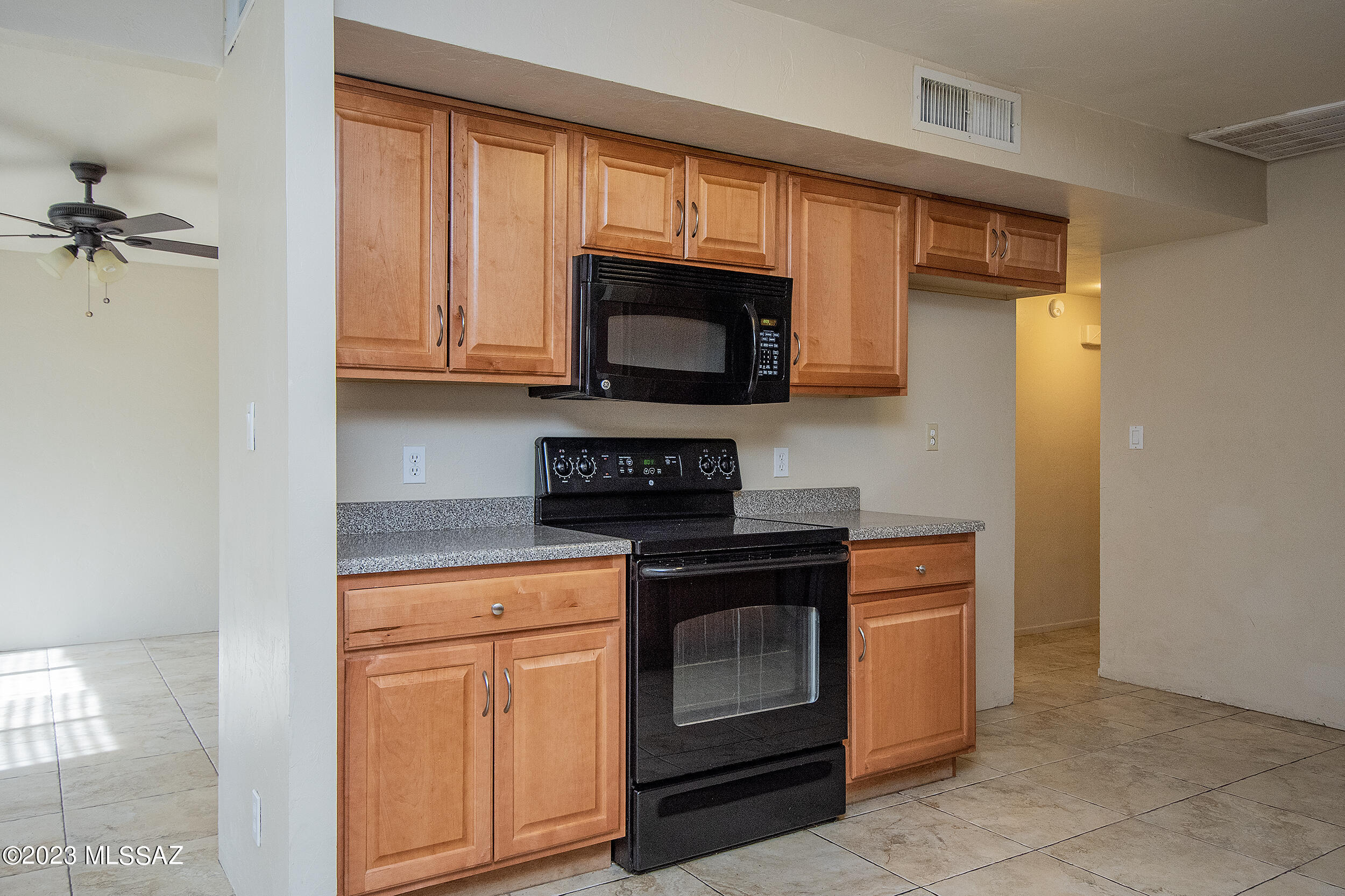 Sherwood Village Terrace (231-546) - Residential