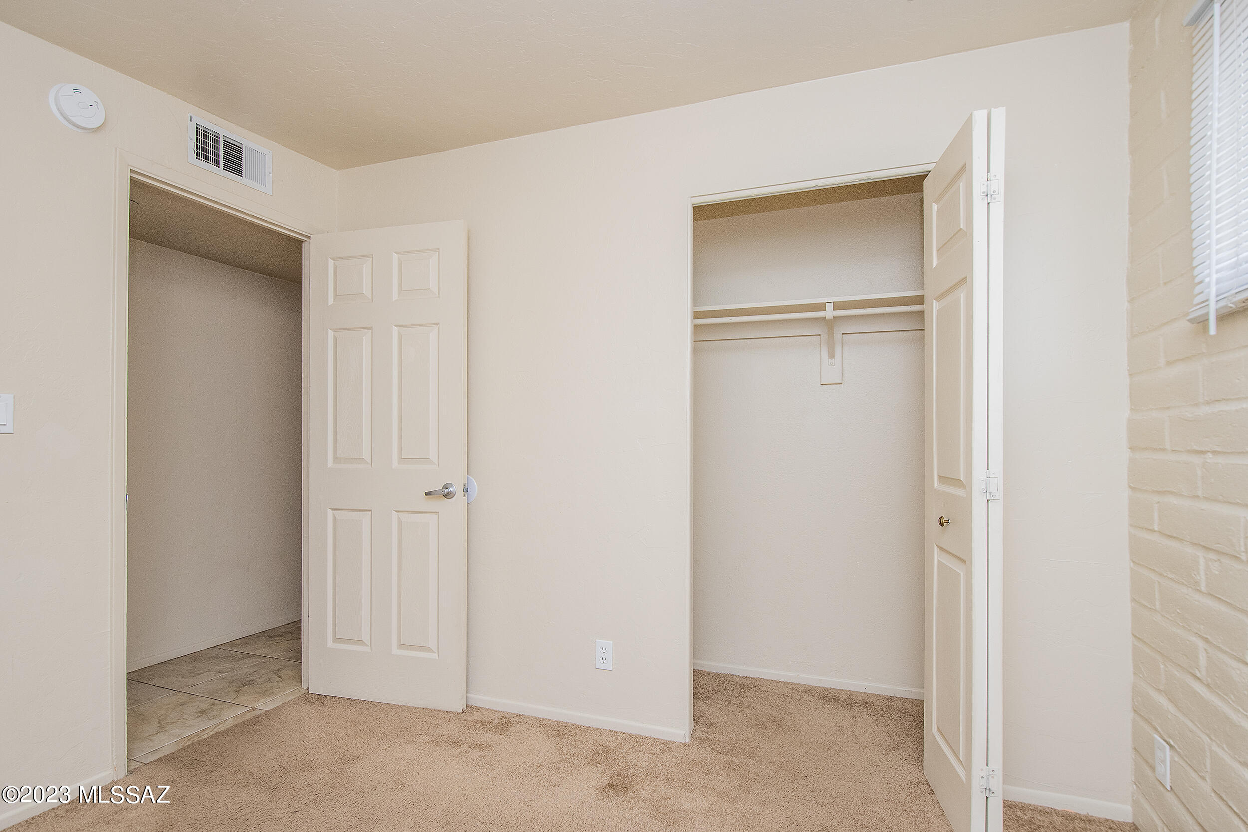 Sherwood Village Terrace (231-546) - Residential