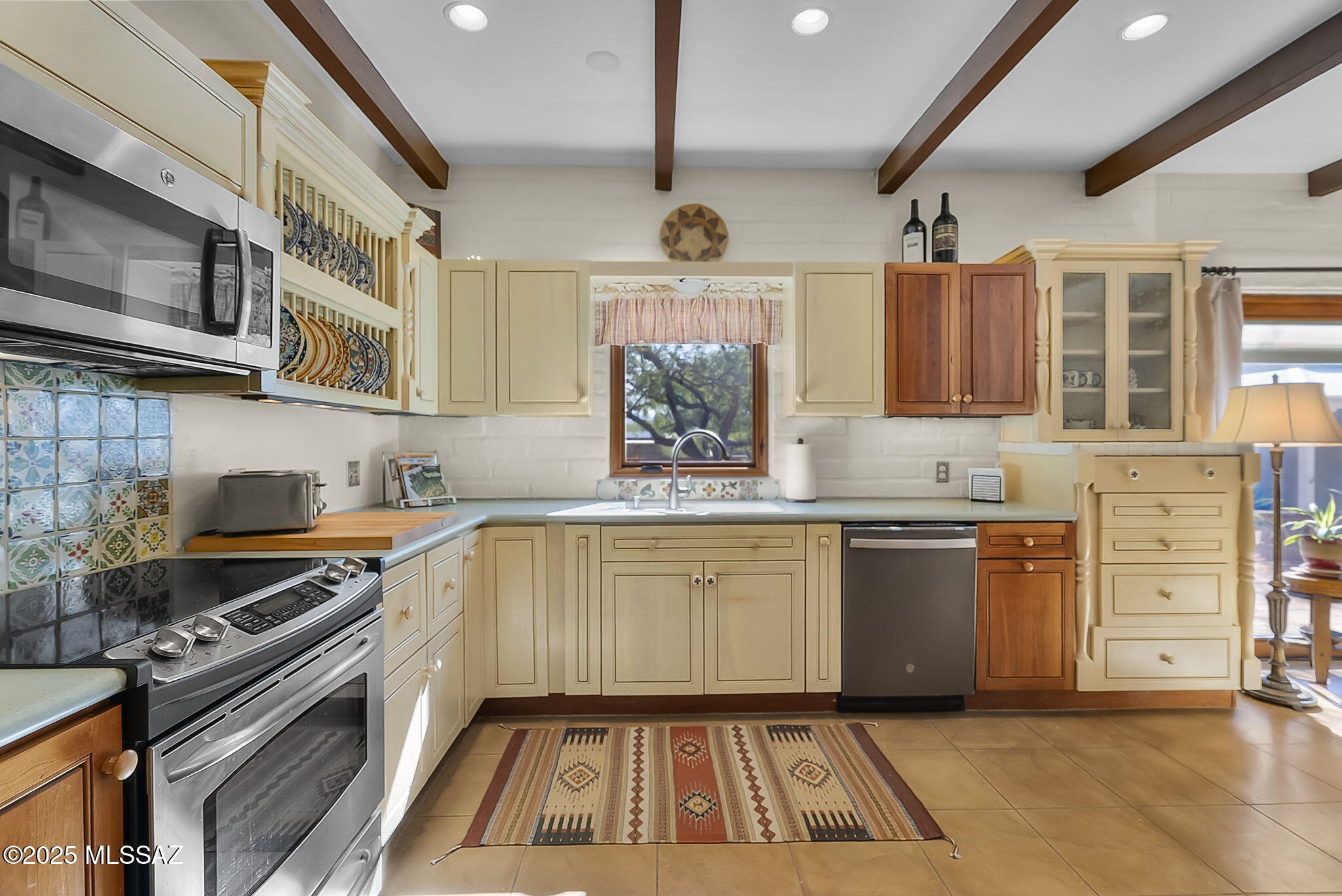 Piedra Drive - Residential