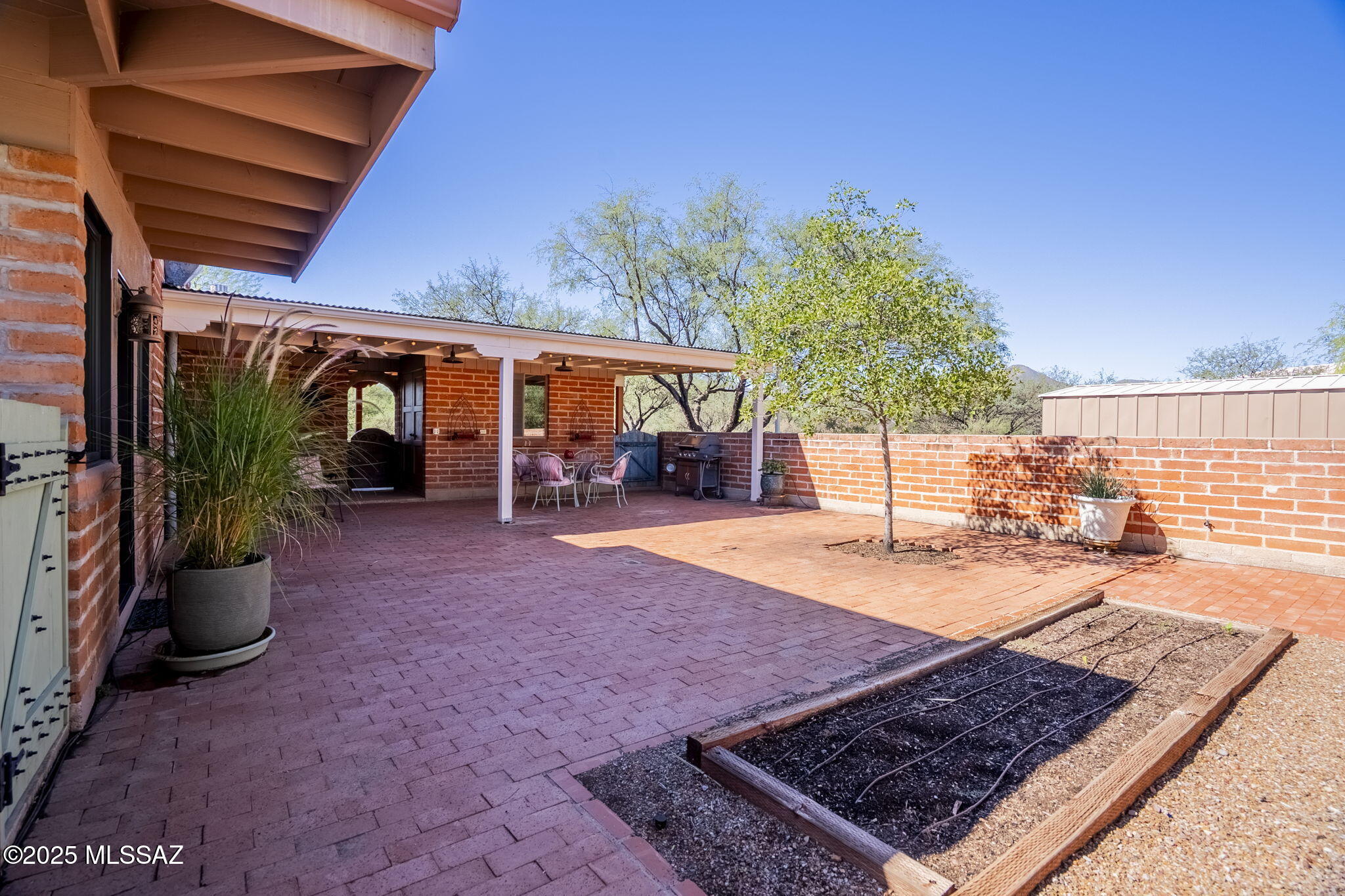 Piedra Drive - Residential