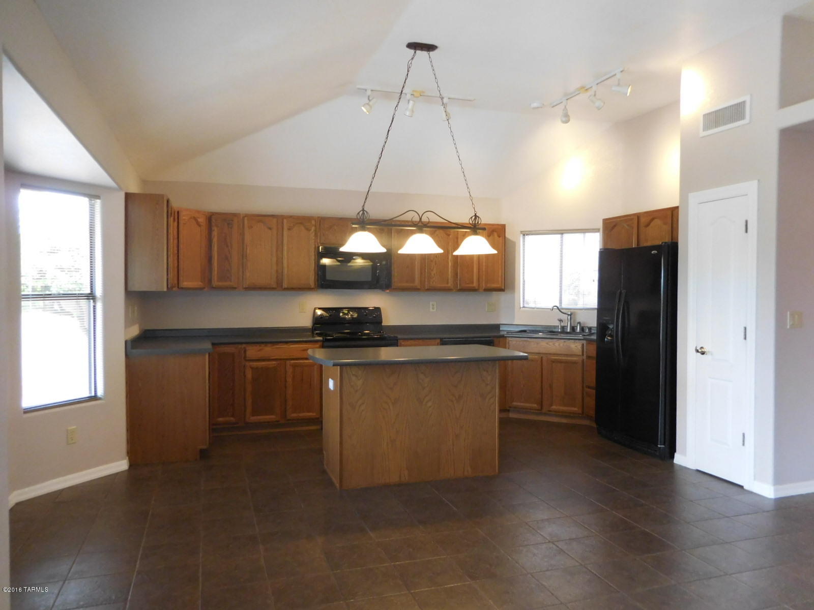 Fairway Village (1-64) - Residential Lease