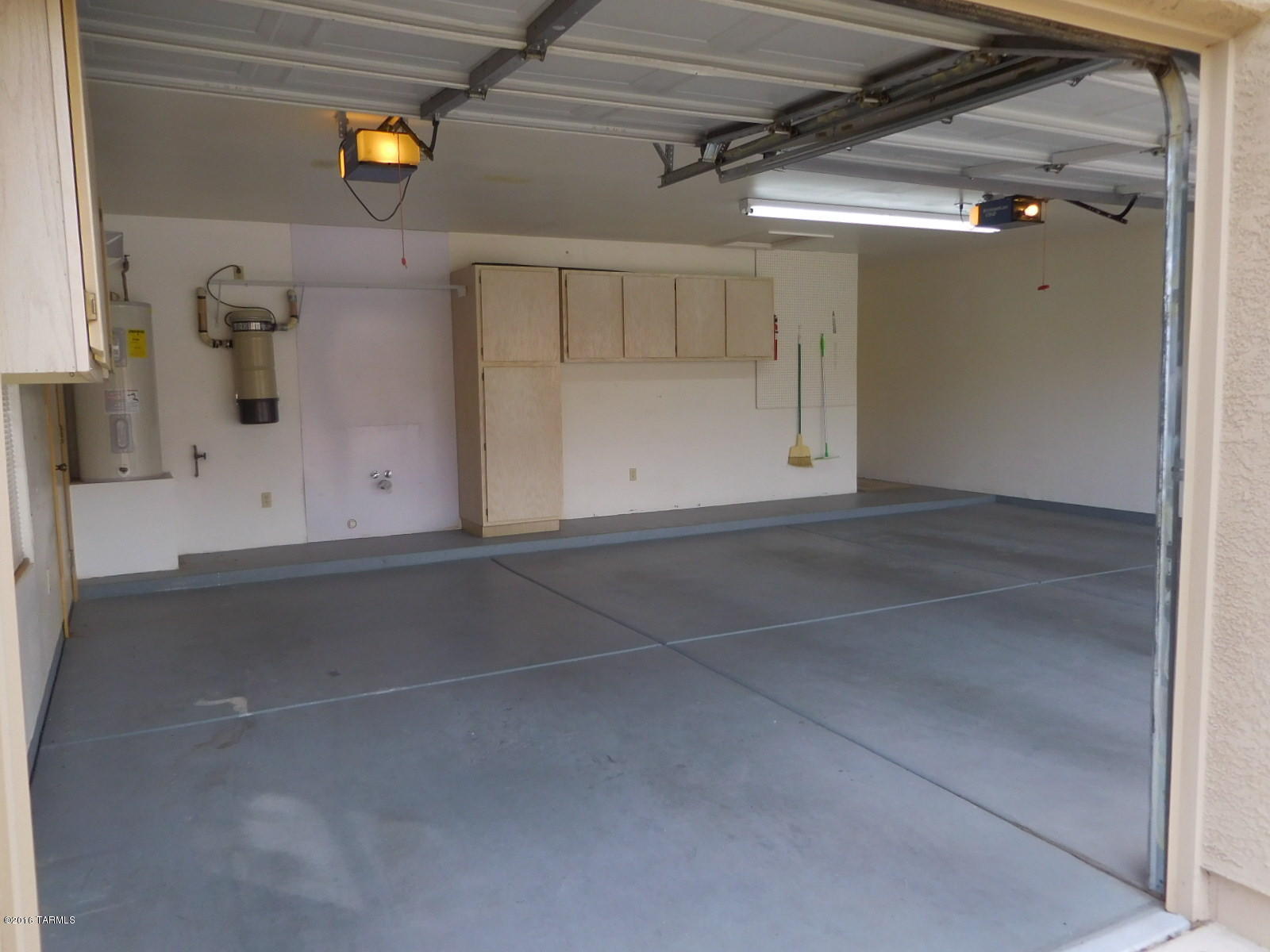 Fairway Village (1-64) - Residential Lease