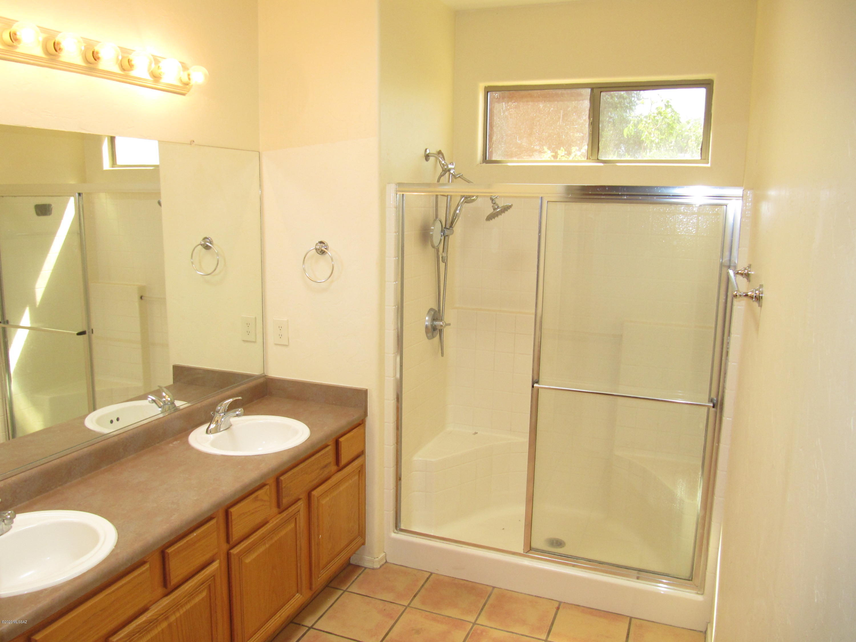 Hornaday Terrace (1-20) - Residential Lease