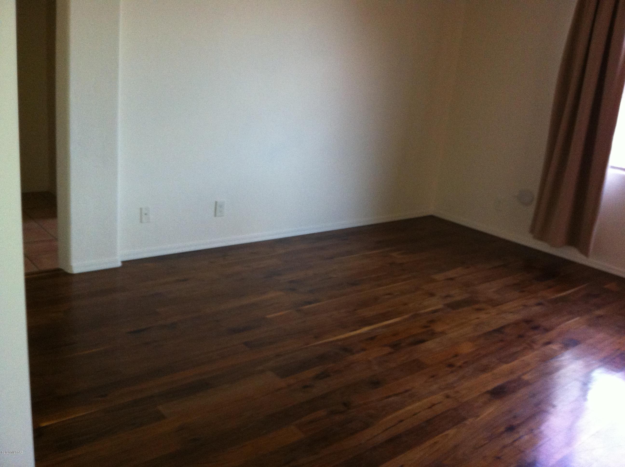 Hornaday Terrace (1-20) - Residential Lease