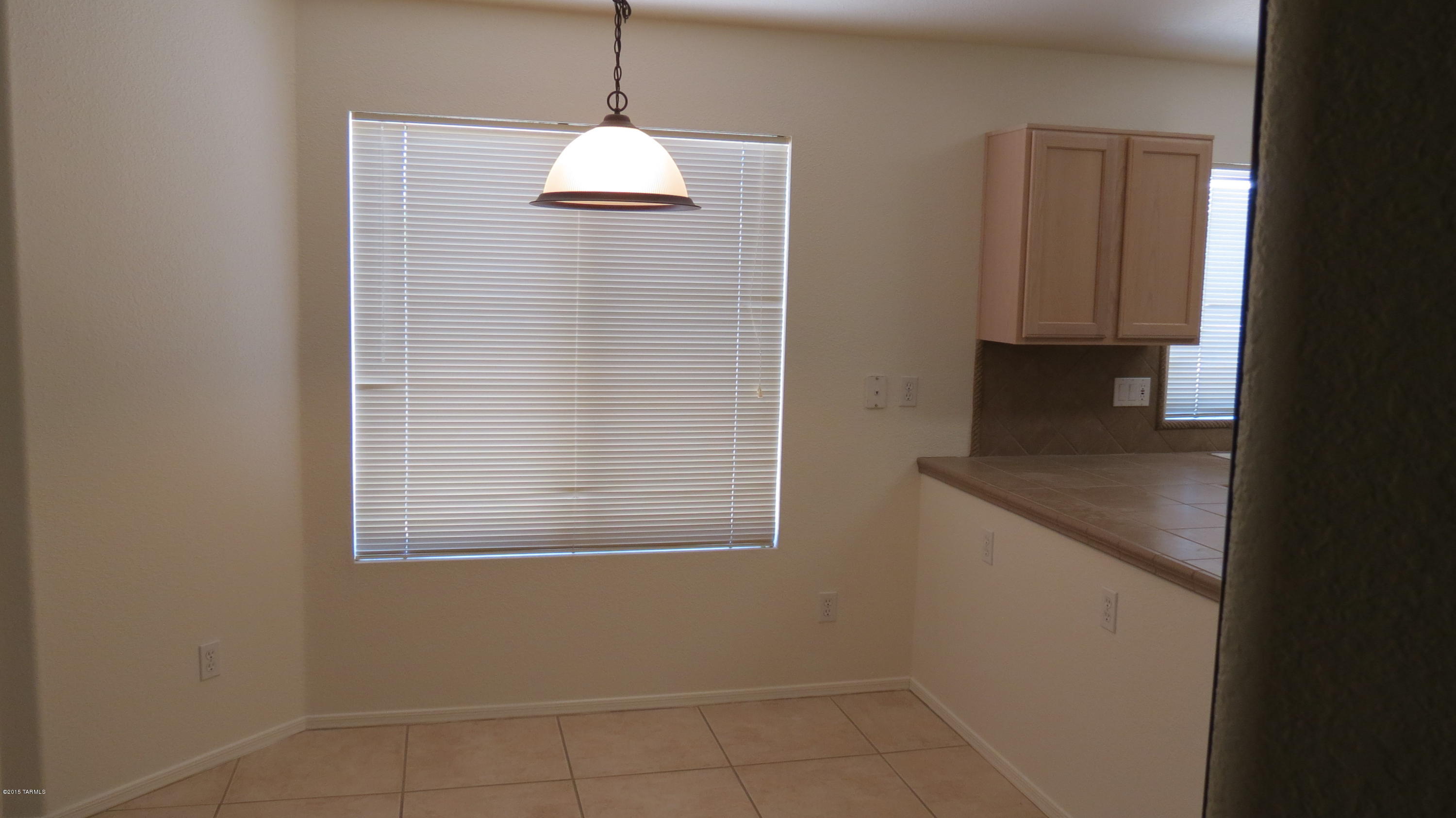 Bluffs (The) 2 - Residential Lease