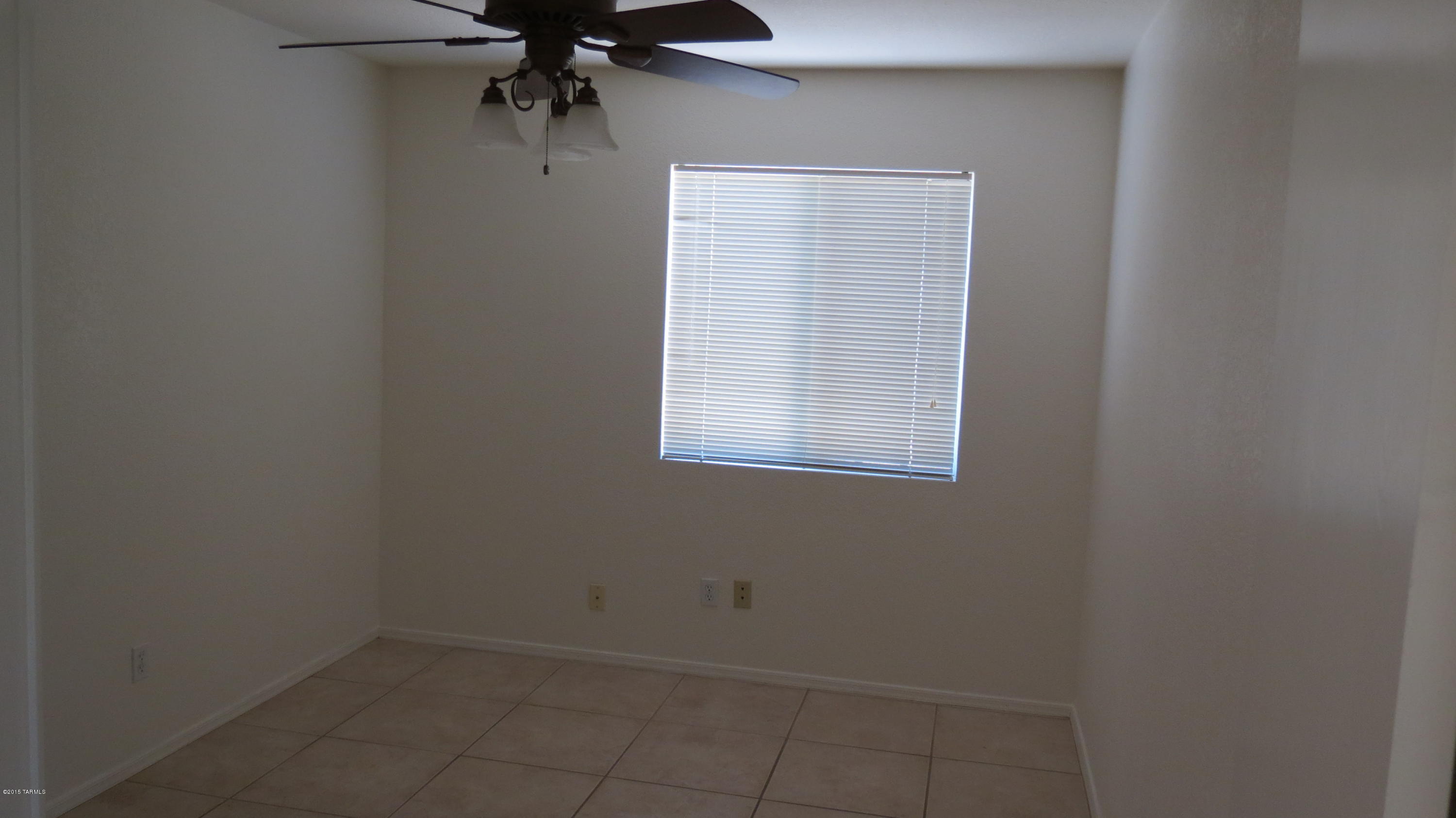 Bluffs (The) 2 - Residential Lease