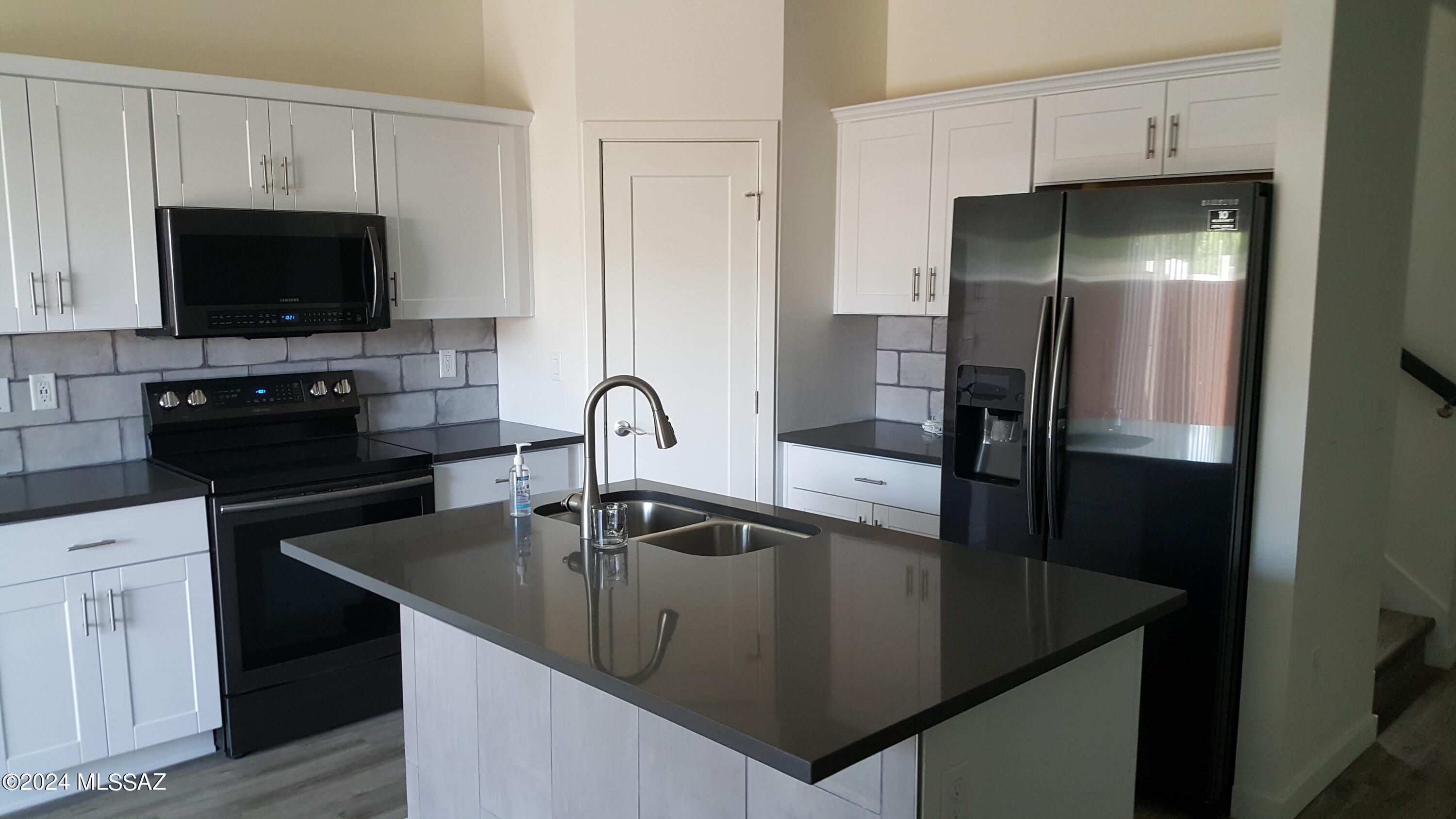 East Place - Residential Lease