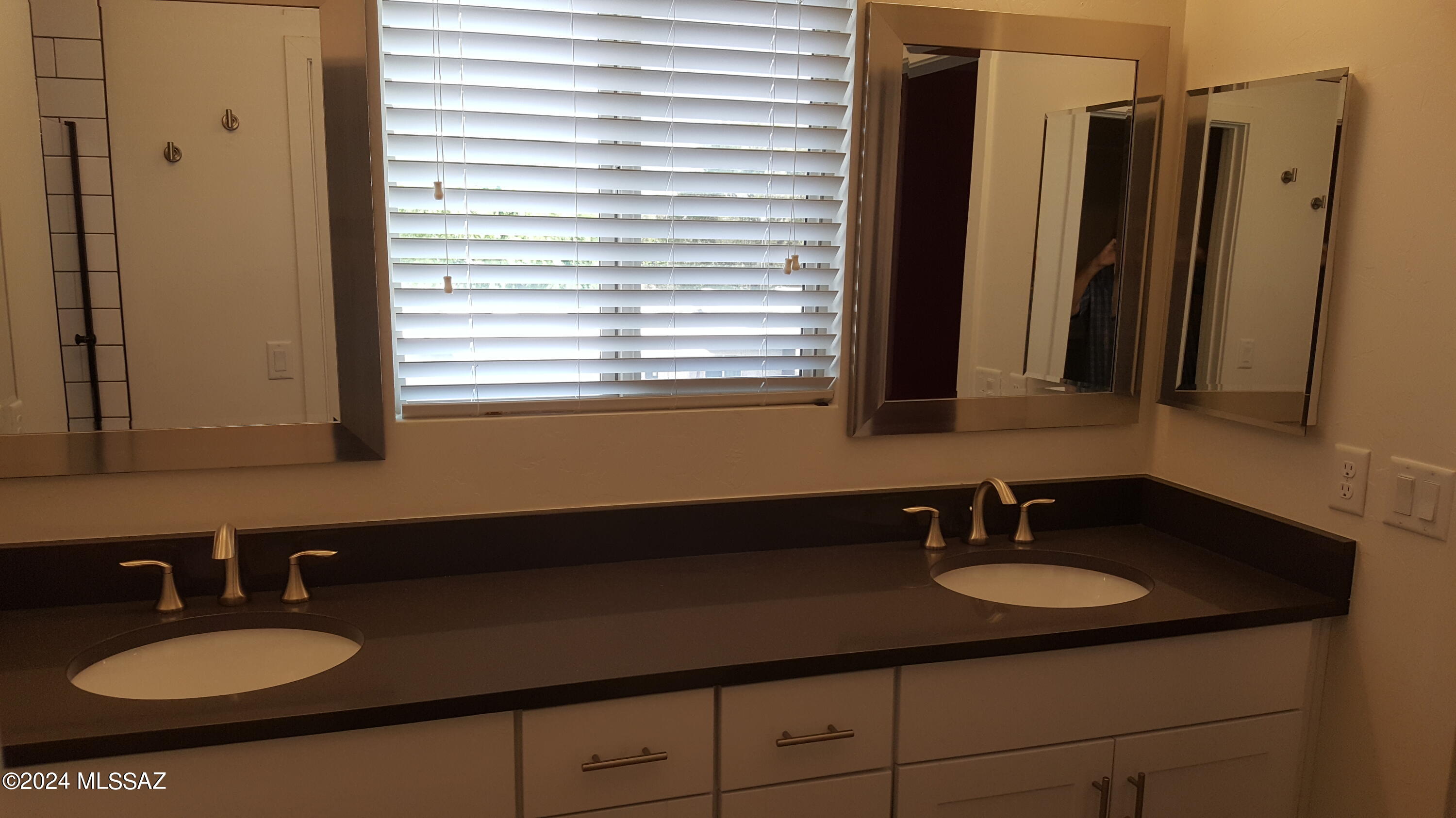 East Place - Residential Lease