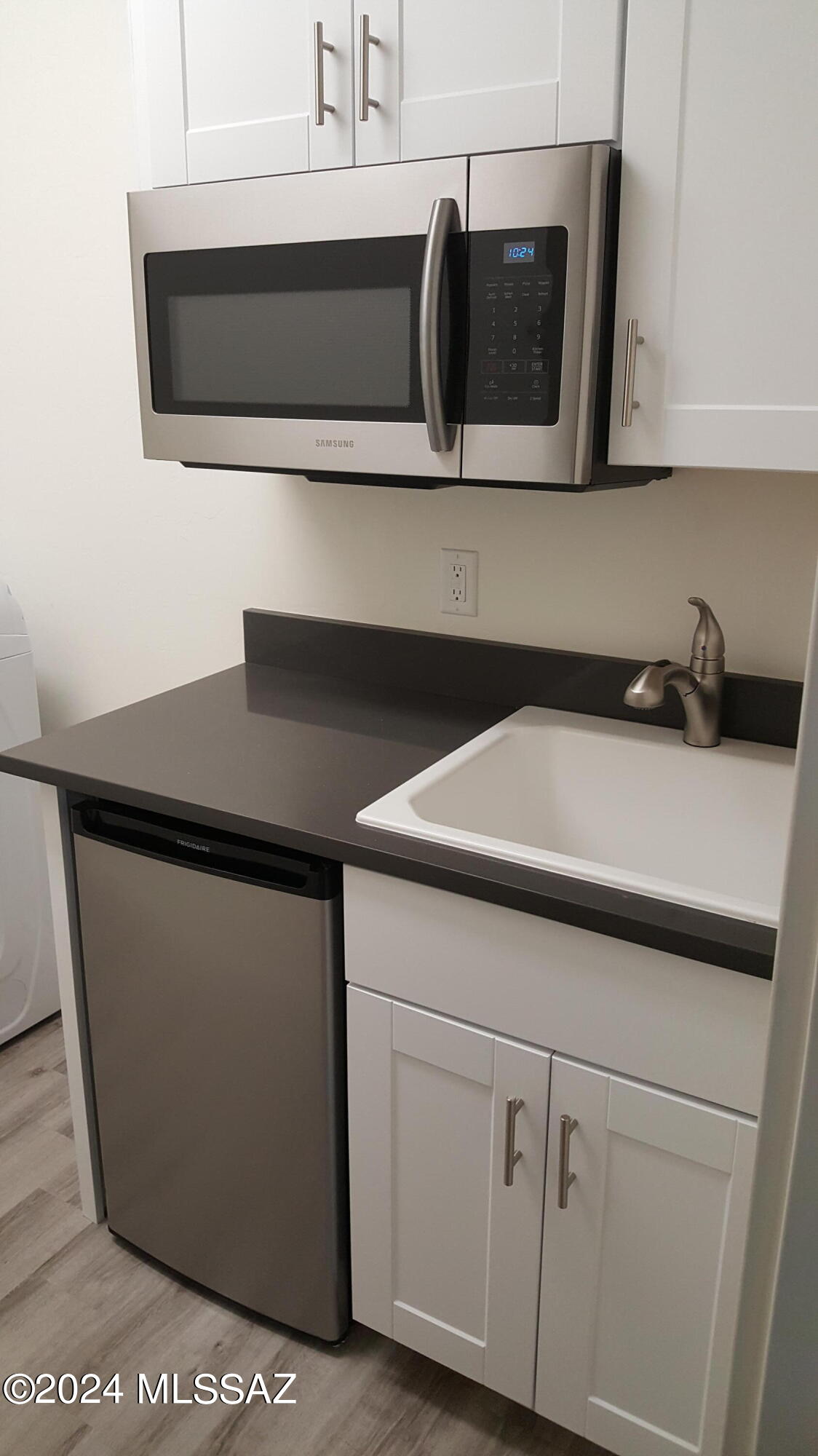 East Place - Residential Lease