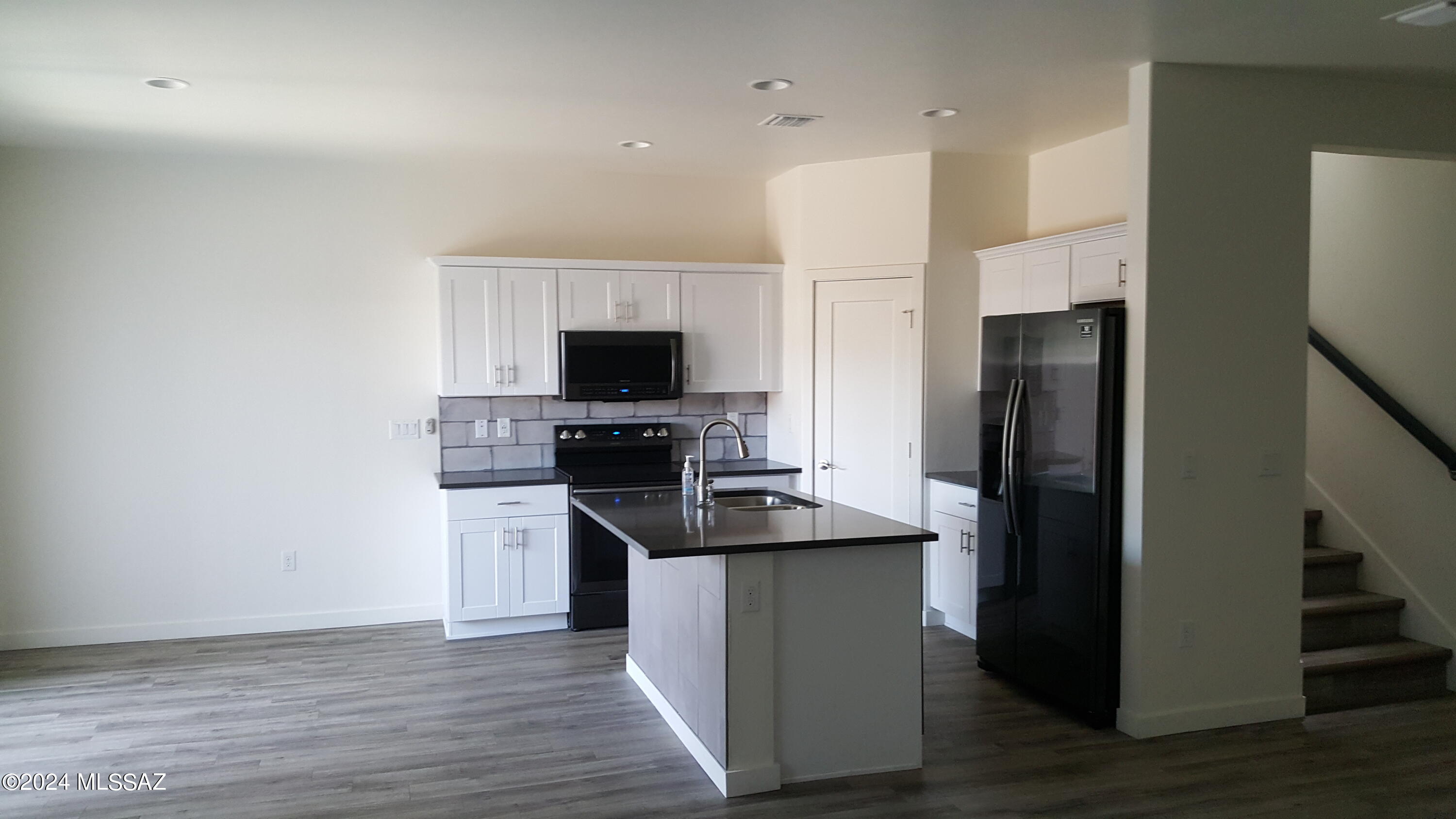 East Place - Residential Lease